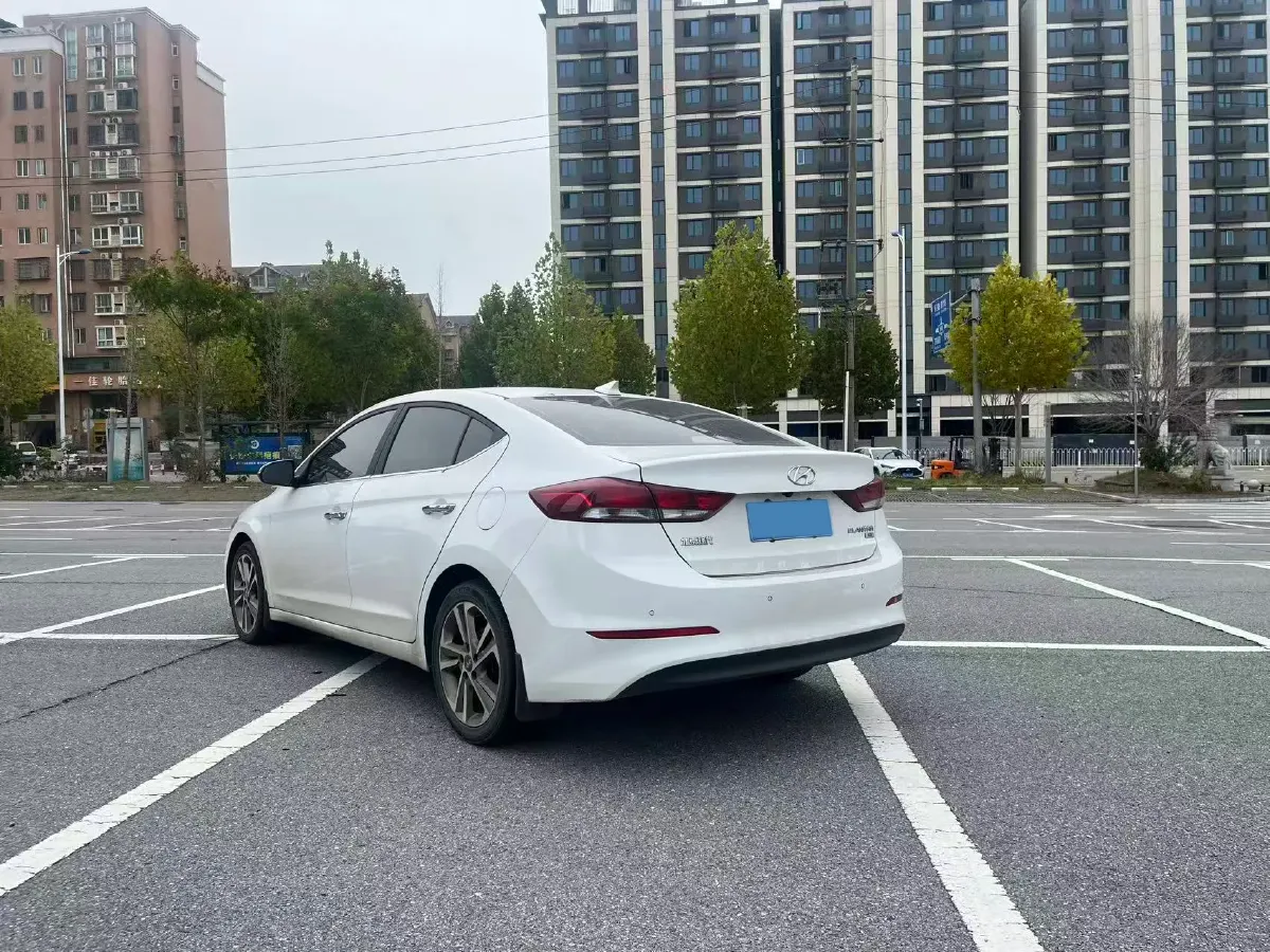 2016 Hyundai Elantra 1.6L 130HP L4 6AT,autocango,china used car exporter,china ev exporter,chinese used car exporter,chinese used ev exporter
