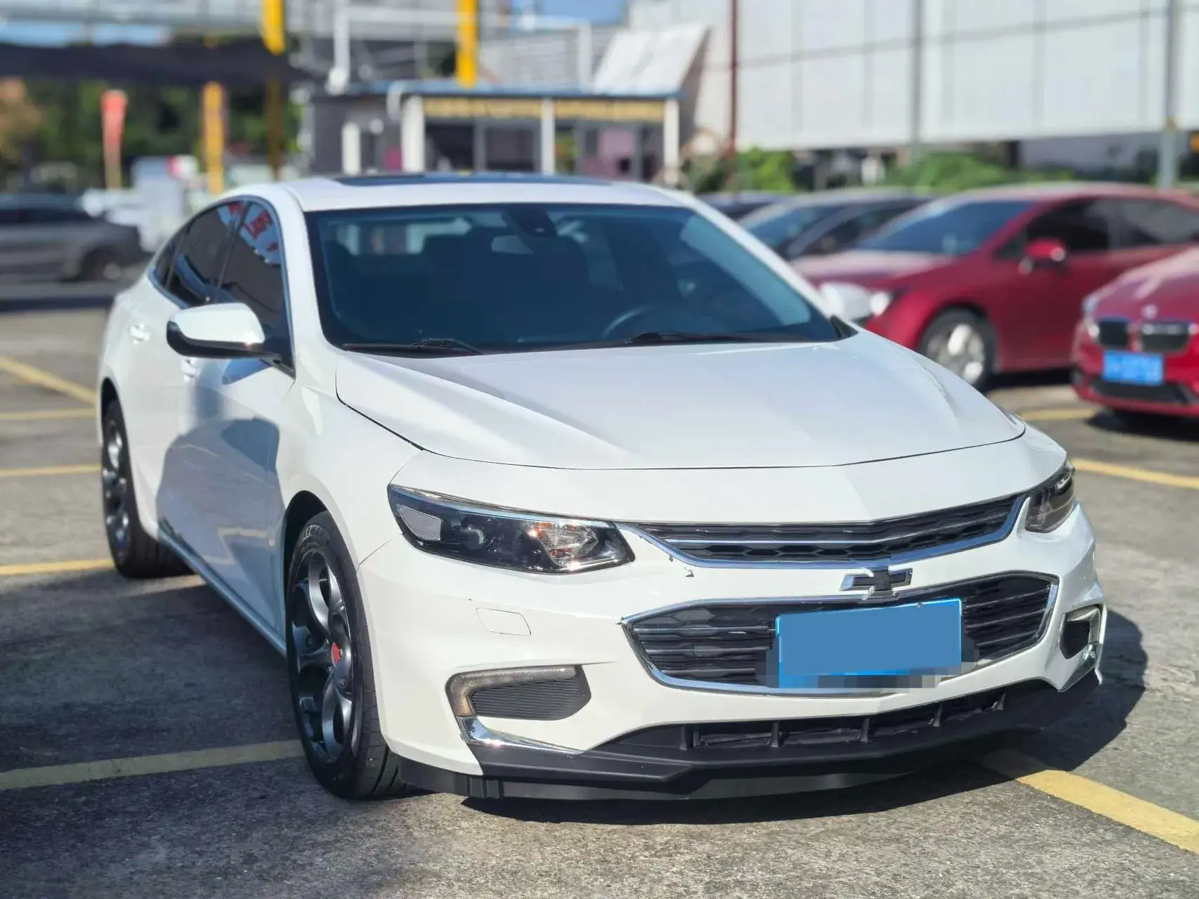 2018 CHEVROLET MALIBU thumbnail 3