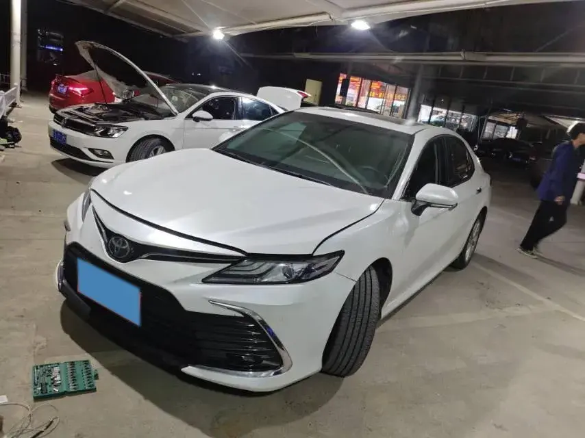 2023 TOYOTA CAMRY view 1
