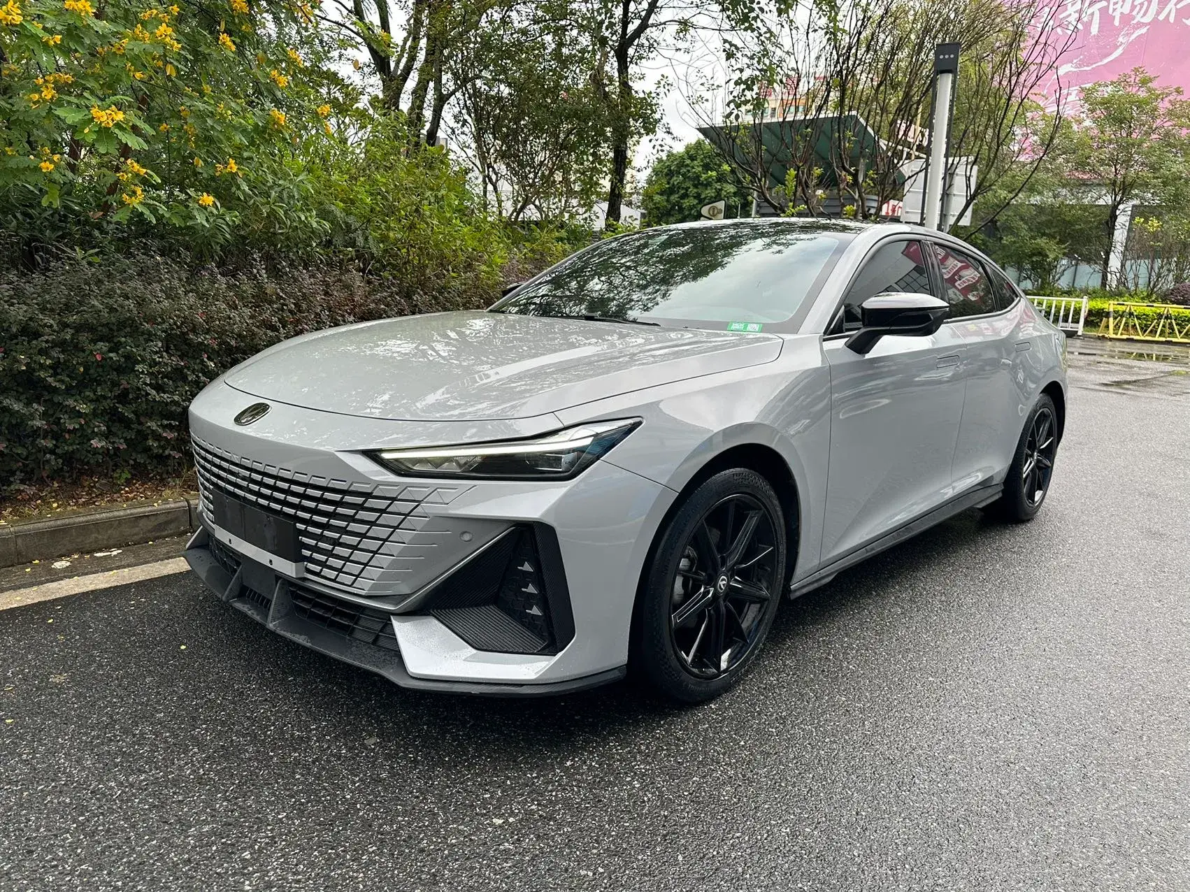 2022 CHANGAN UNI-V view 1