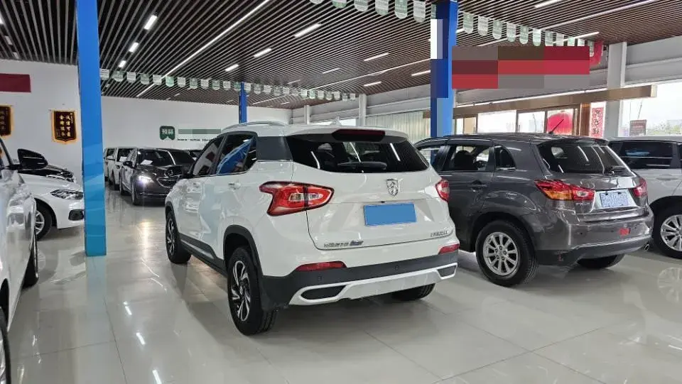 2017 BAOJUN 510 thumbnail 4