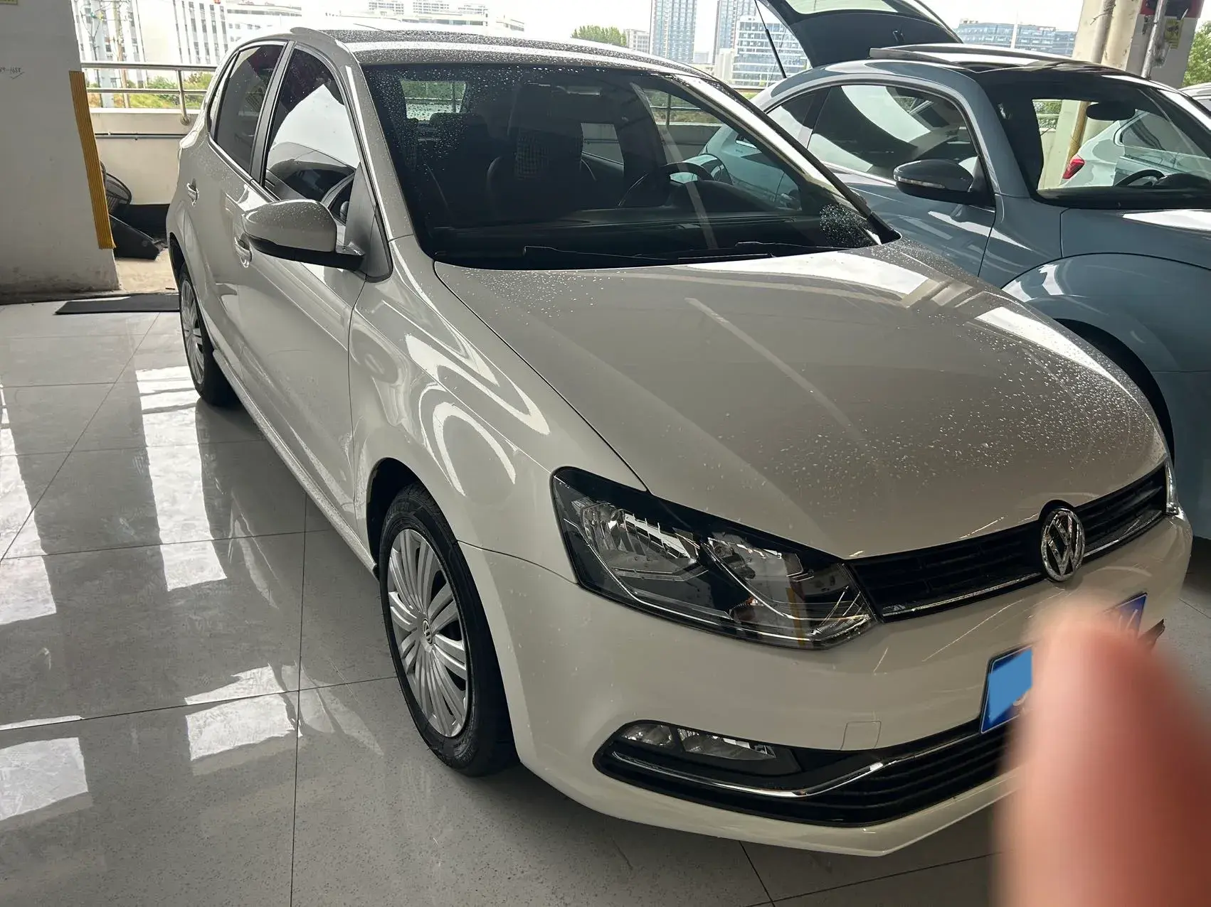 2018 VOLKSWAGEN POLO thumbnail 2