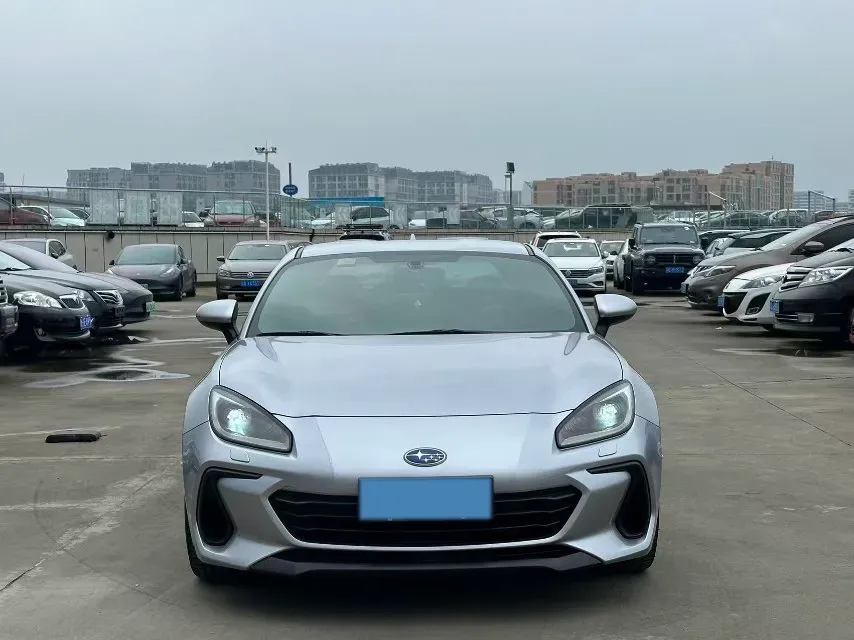 2022 Subaru BRZ 2.4L 234HP H4 6MT,autocango,china used car exporter,china ev exporter,chinese used car exporter,chinese used ev exporter