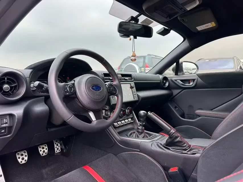 2022 Subaru BRZ 2.4L 234HP H4 6MT,autocango,china used car exporter,china ev exporter,chinese used car exporter,chinese used ev exporter