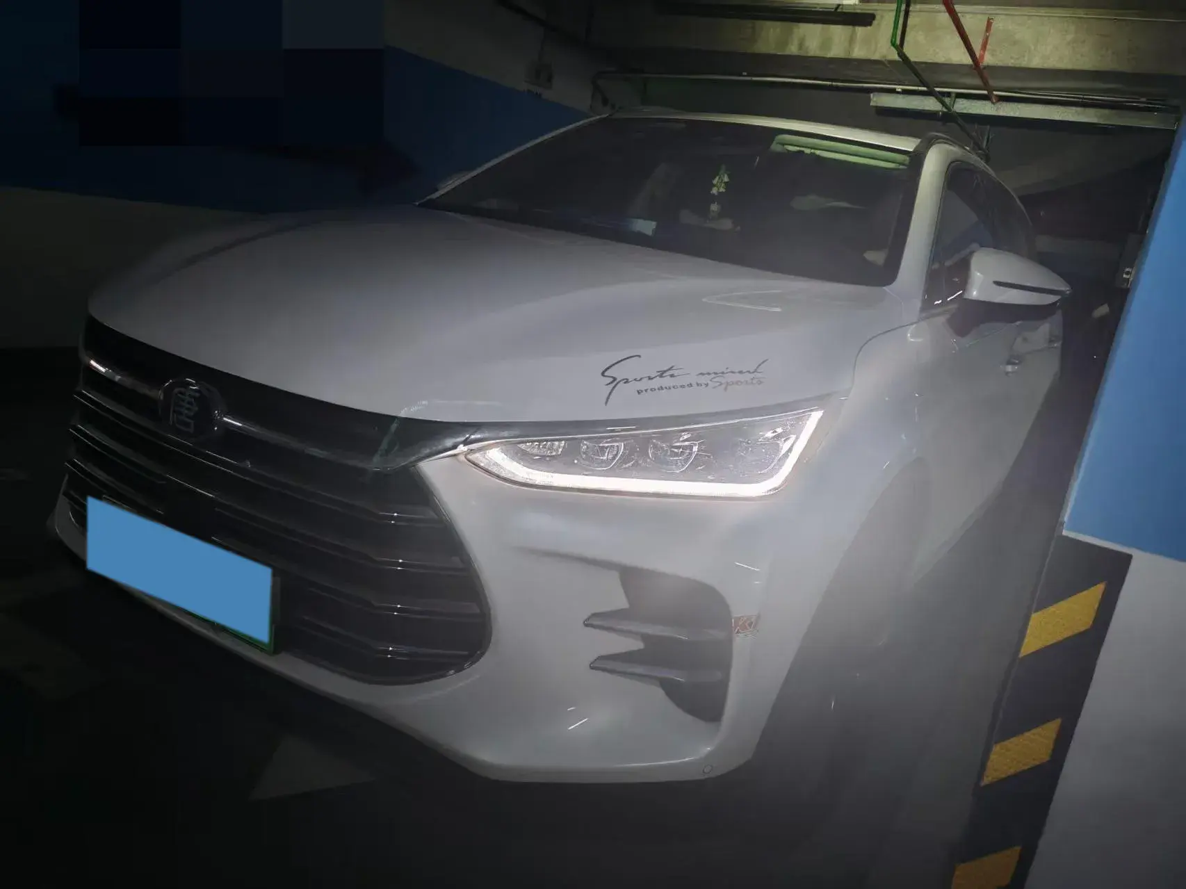 2018 BYD TANG view 1