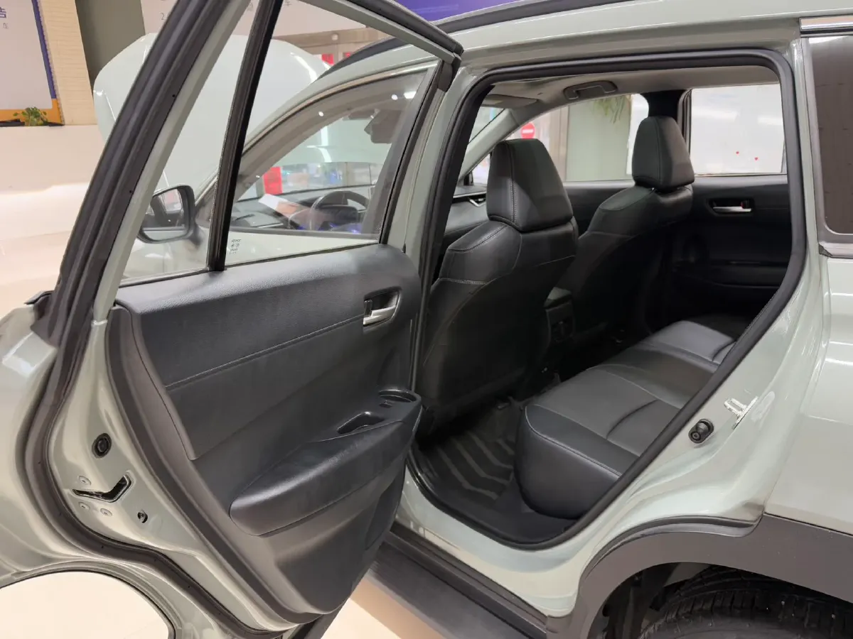 2022 Toyota Corolla Cross 2.0L 171HP L4 CVT,autocango,china used car exporter,china ev exporter,chinese used car exporter,chinese used ev exporter