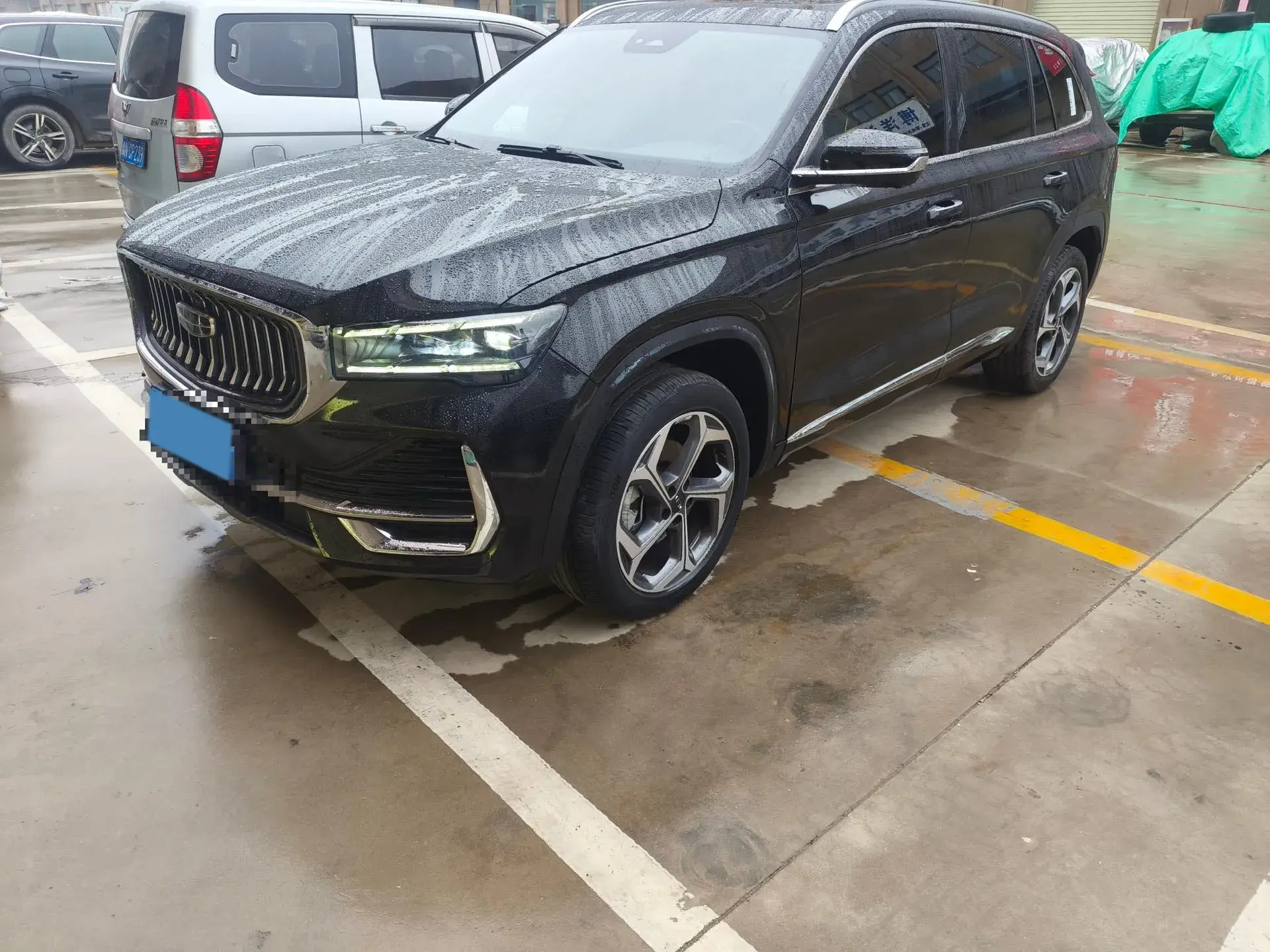 2024 GEELY MONJARO view 1