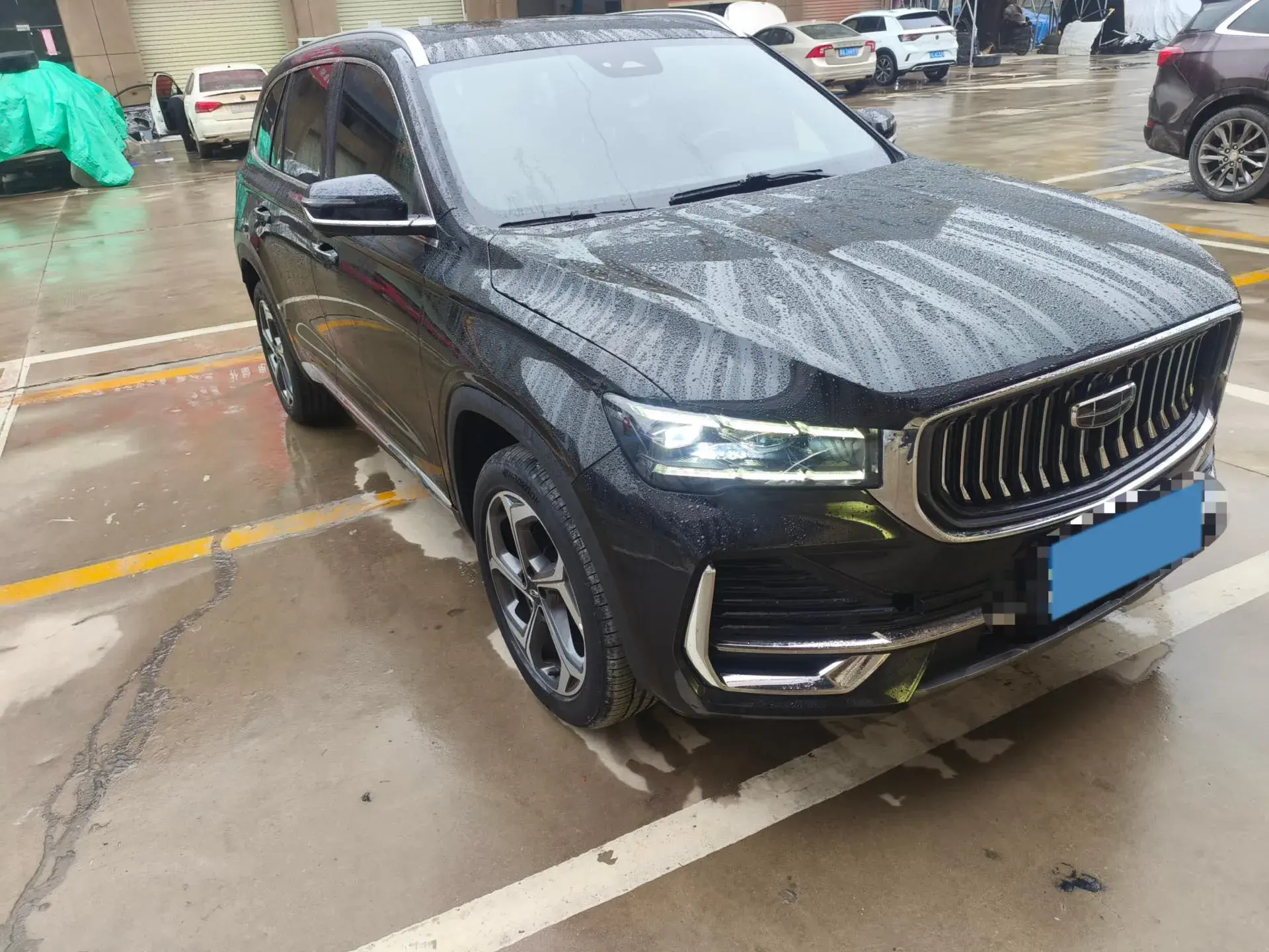 2024 GEELY MONJARO thumbnail 3