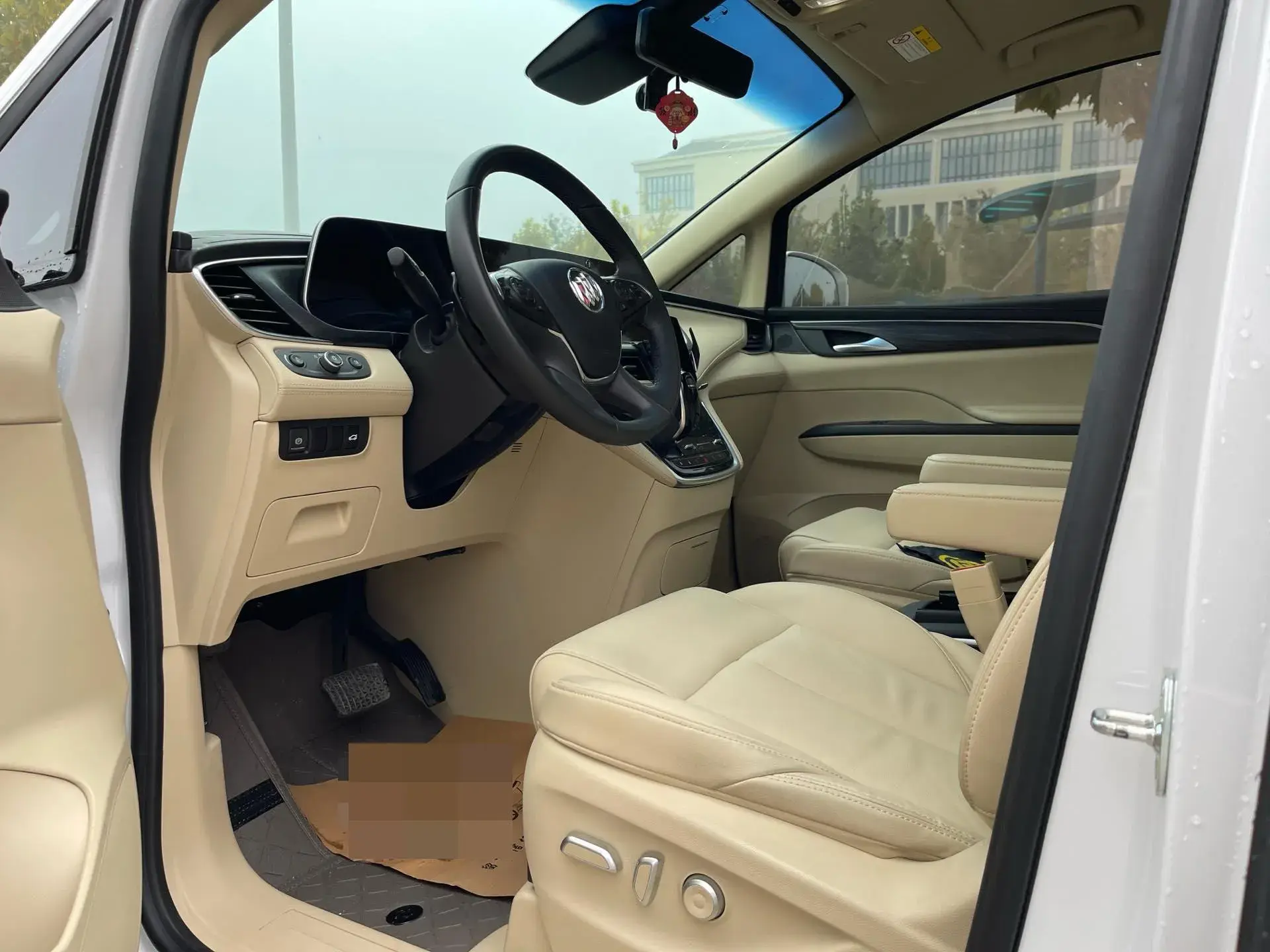 2023 BUICK GL8 thumbnail 4