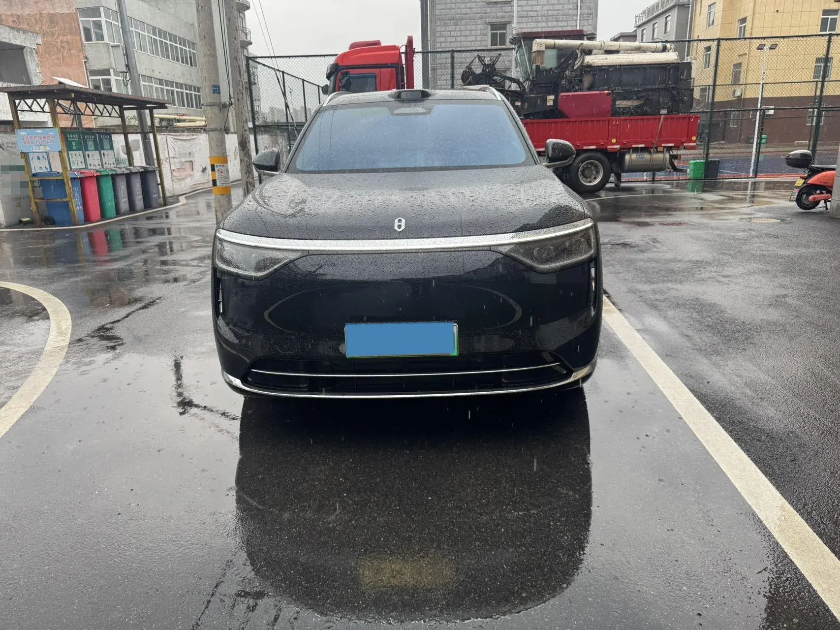 2025 AITO AITO thumbnail 2