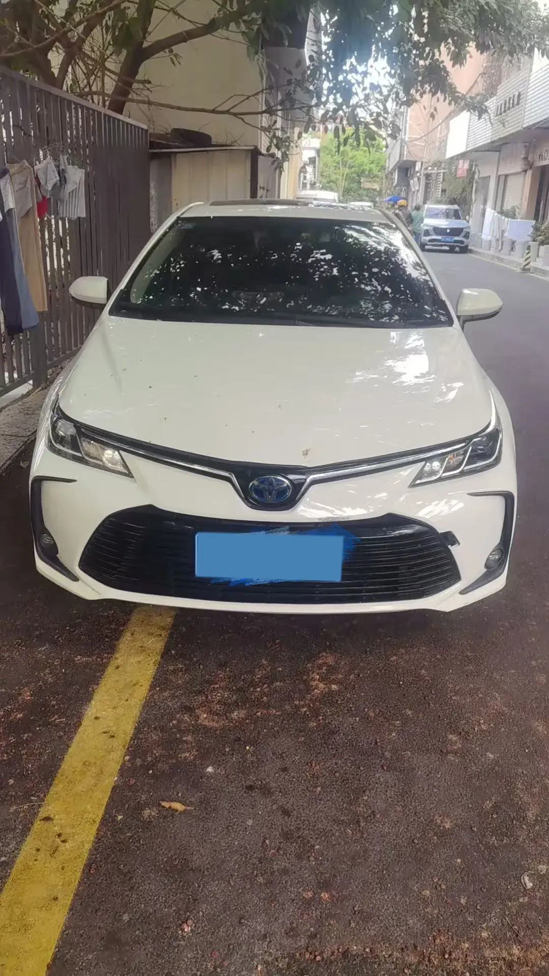 2019 TOYOTA COROLLA thumbnail 2