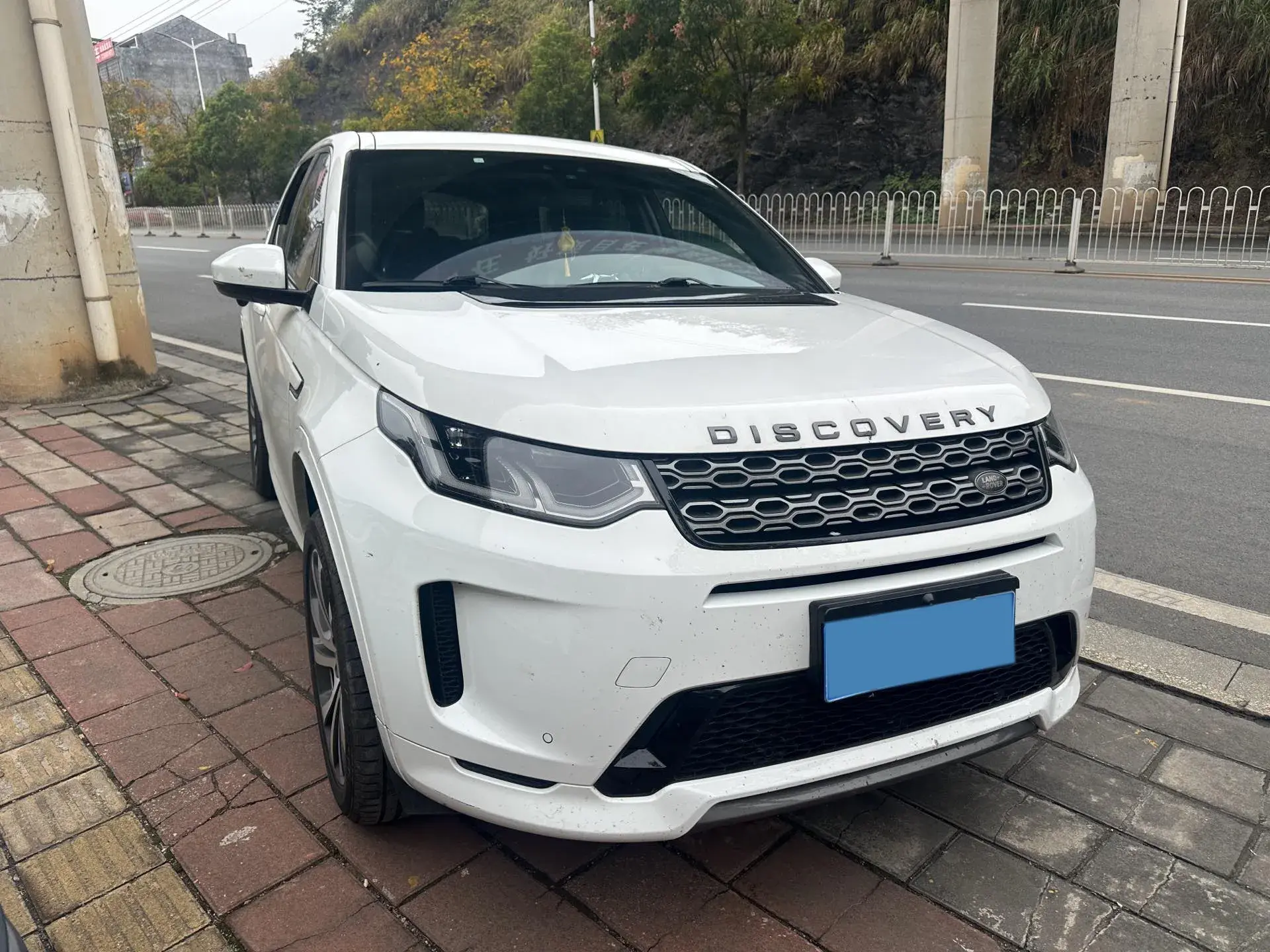 2020 LAND ROVER thumbnail 2