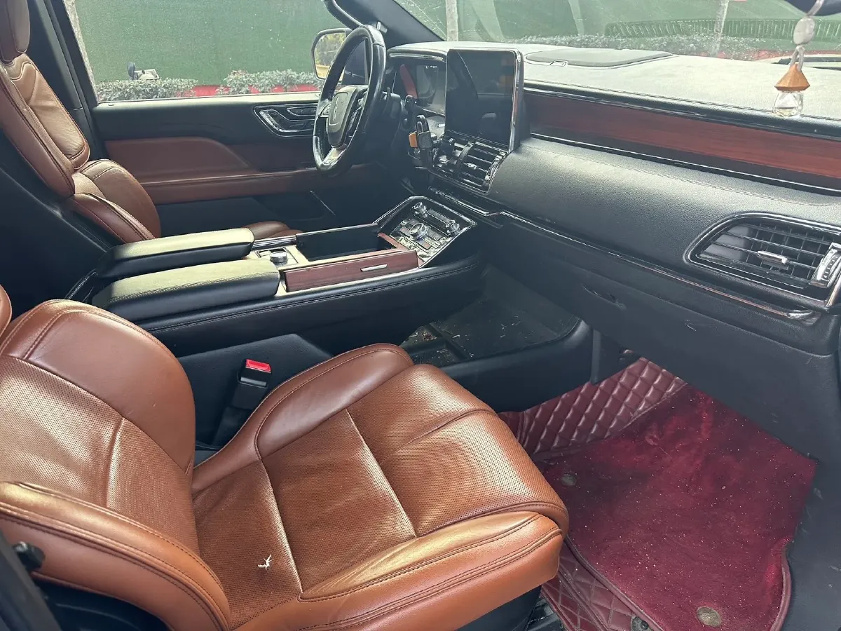 2018 Lincoln Navigator 3.5T 415HP V6 10AT,autocango,china used car exporter,china ev exporter,chinese used car exporter,chinese used ev exporter