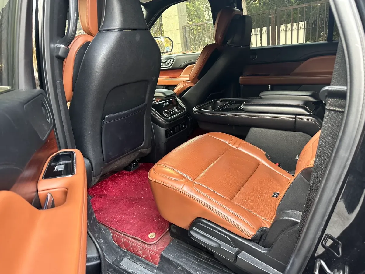 2018 Lincoln Navigator 3.5T 415HP V6 10AT,autocango,china used car exporter,china ev exporter,chinese used car exporter,chinese used ev exporter