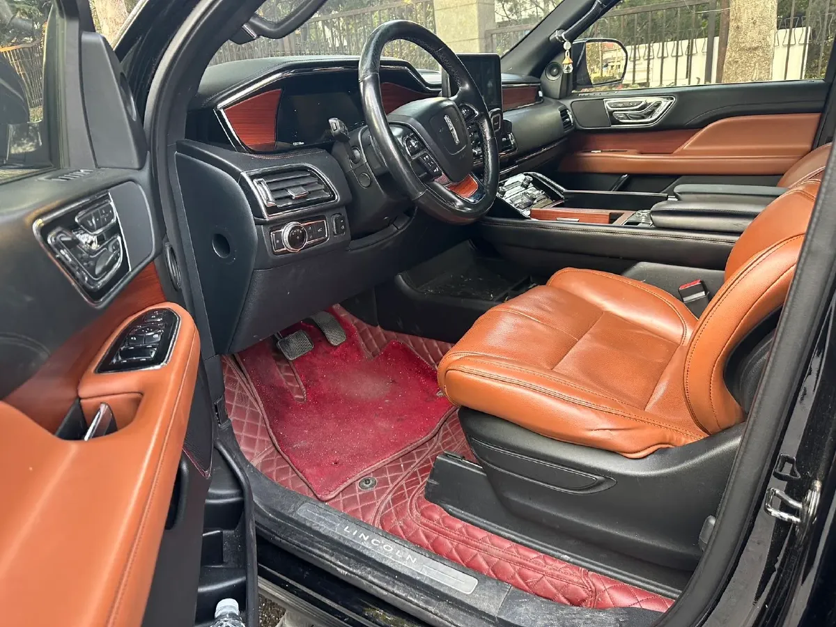 2018 Lincoln Navigator 3.5T 415HP V6 10AT,autocango,china used car exporter,china ev exporter,chinese used car exporter,chinese used ev exporter