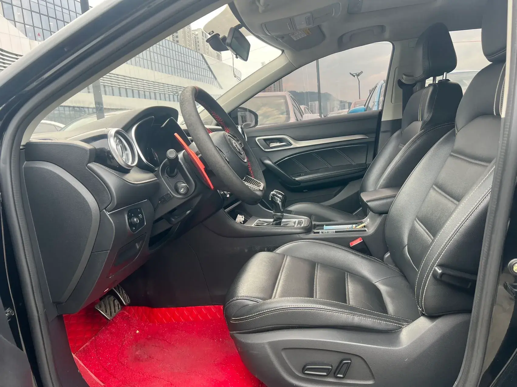 2017 MG MG6 thumbnail 4