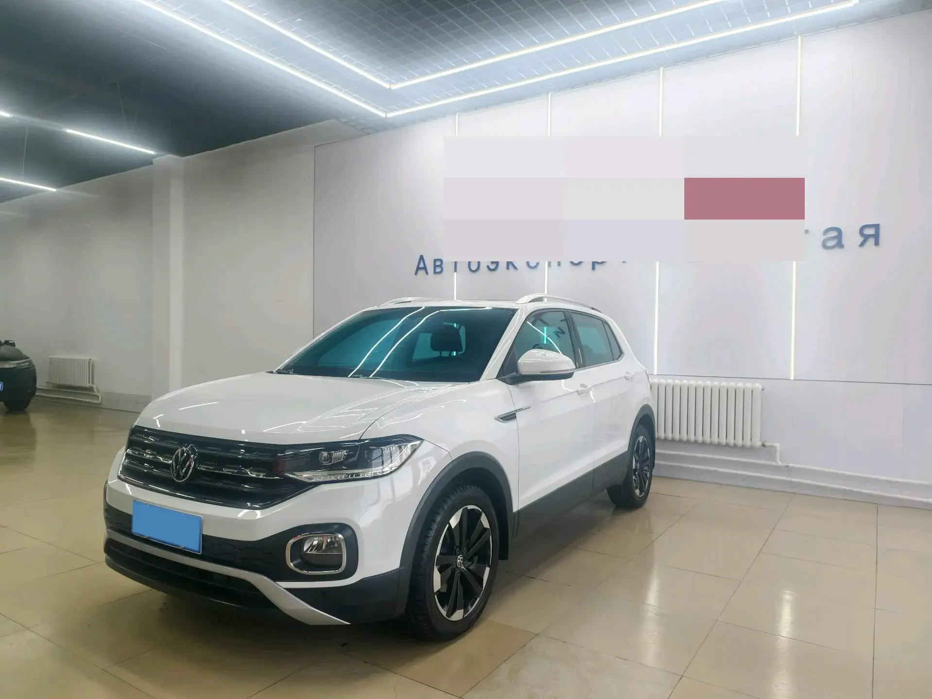 2021 VOLKSWAGEN TACQUA view 1