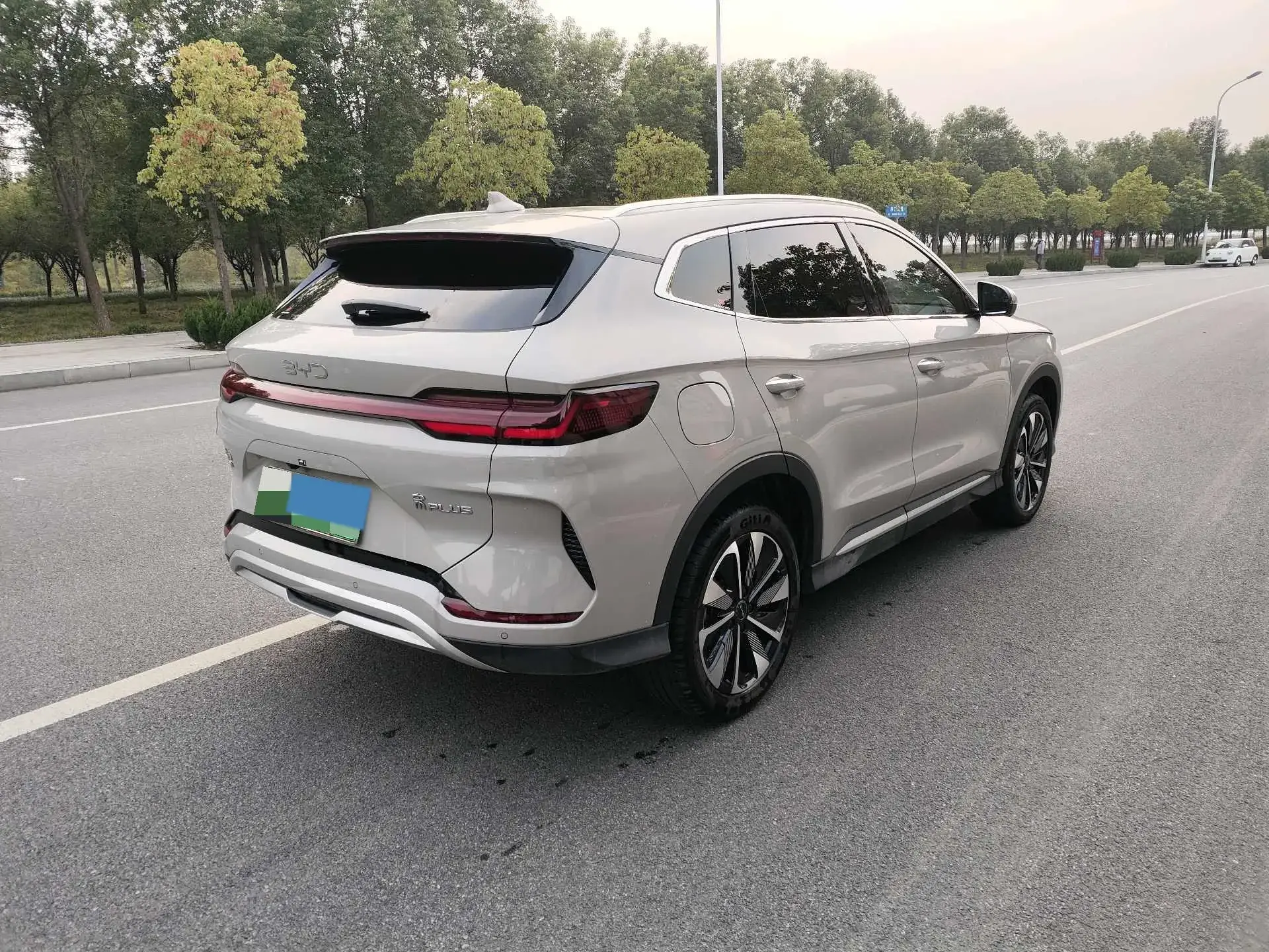 2025 BYD SEA thumbnail 3