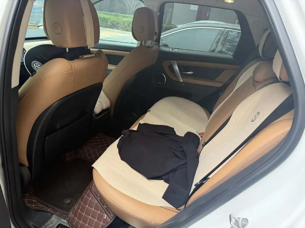 2025 Land Rover Discovery Sport 2.0T 249HP L4 9AT,autocango,china used car exporter,china ev exporter,chinese used car exporter,chinese used ev exporter