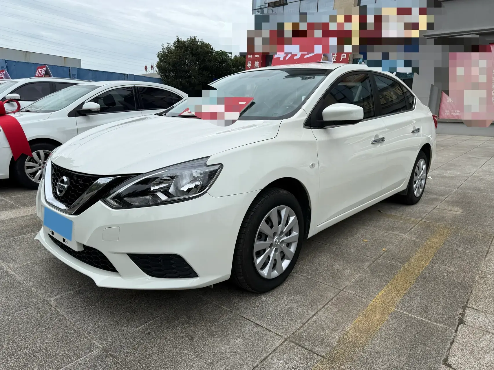 2022 NISSAN SYLPHY view 1