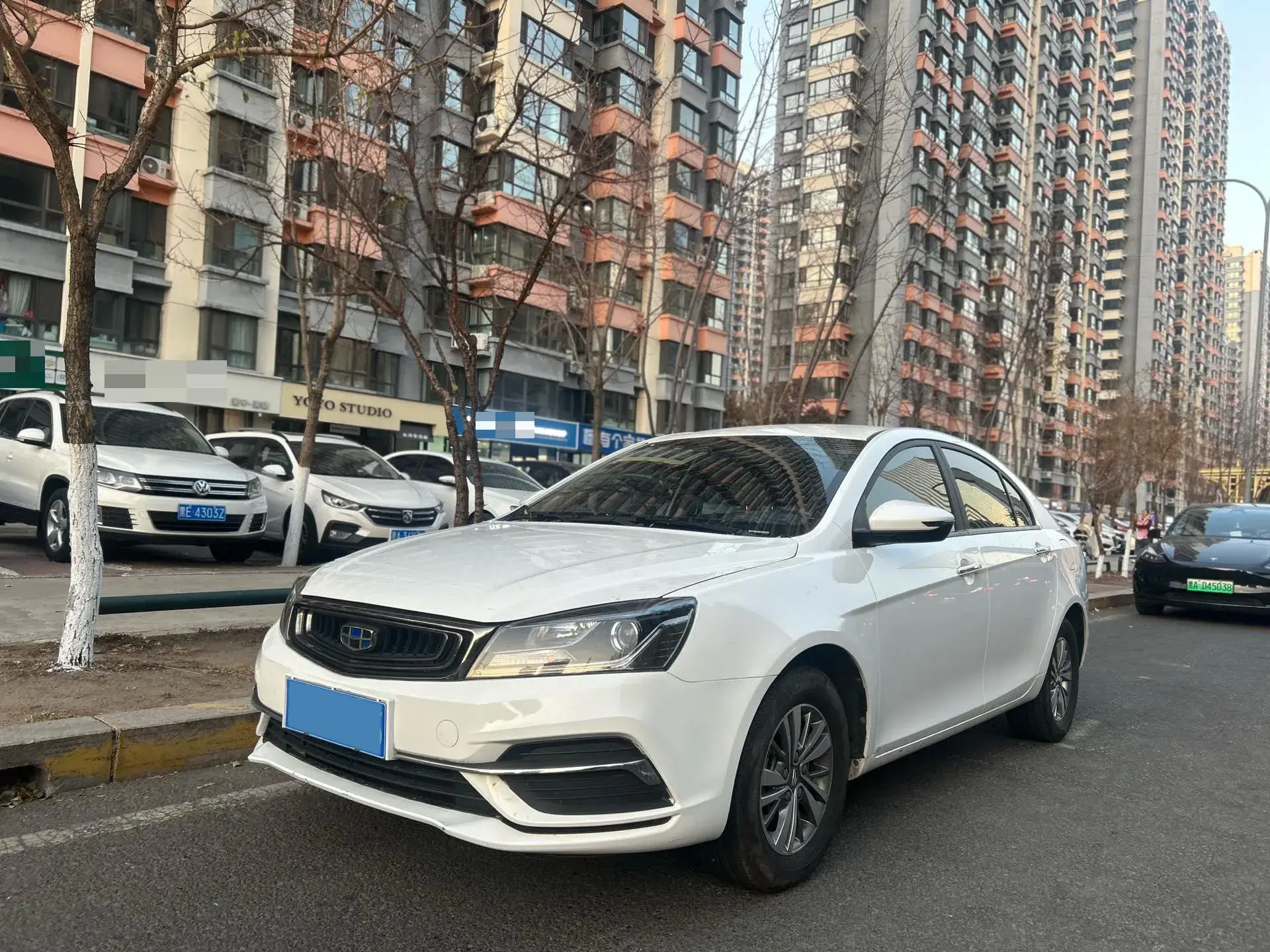2018 GEELY EMGRAND view 1