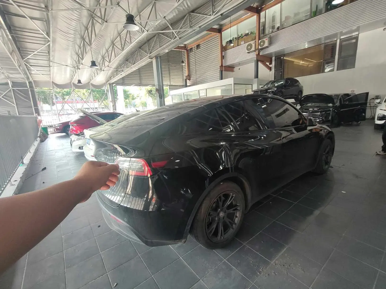 2023 TESLA MODEL thumbnail 2