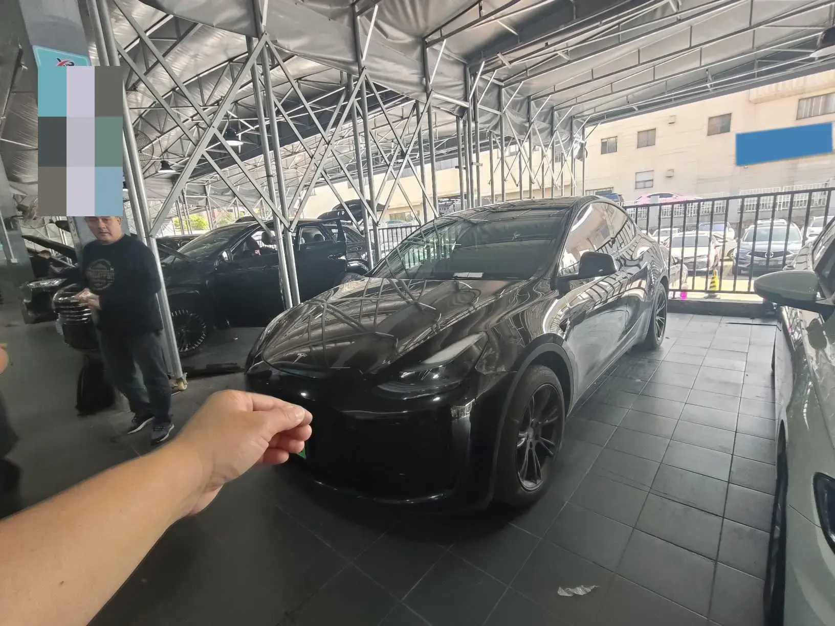 2023 TESLA MODEL view 1