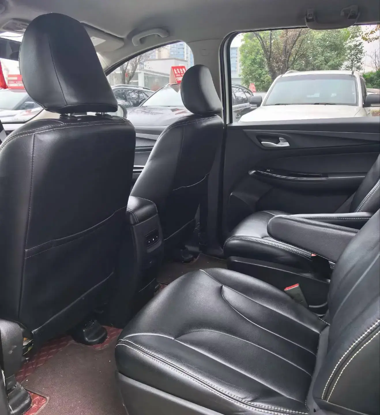 2019 BAOJUN 730 thumbnail 4