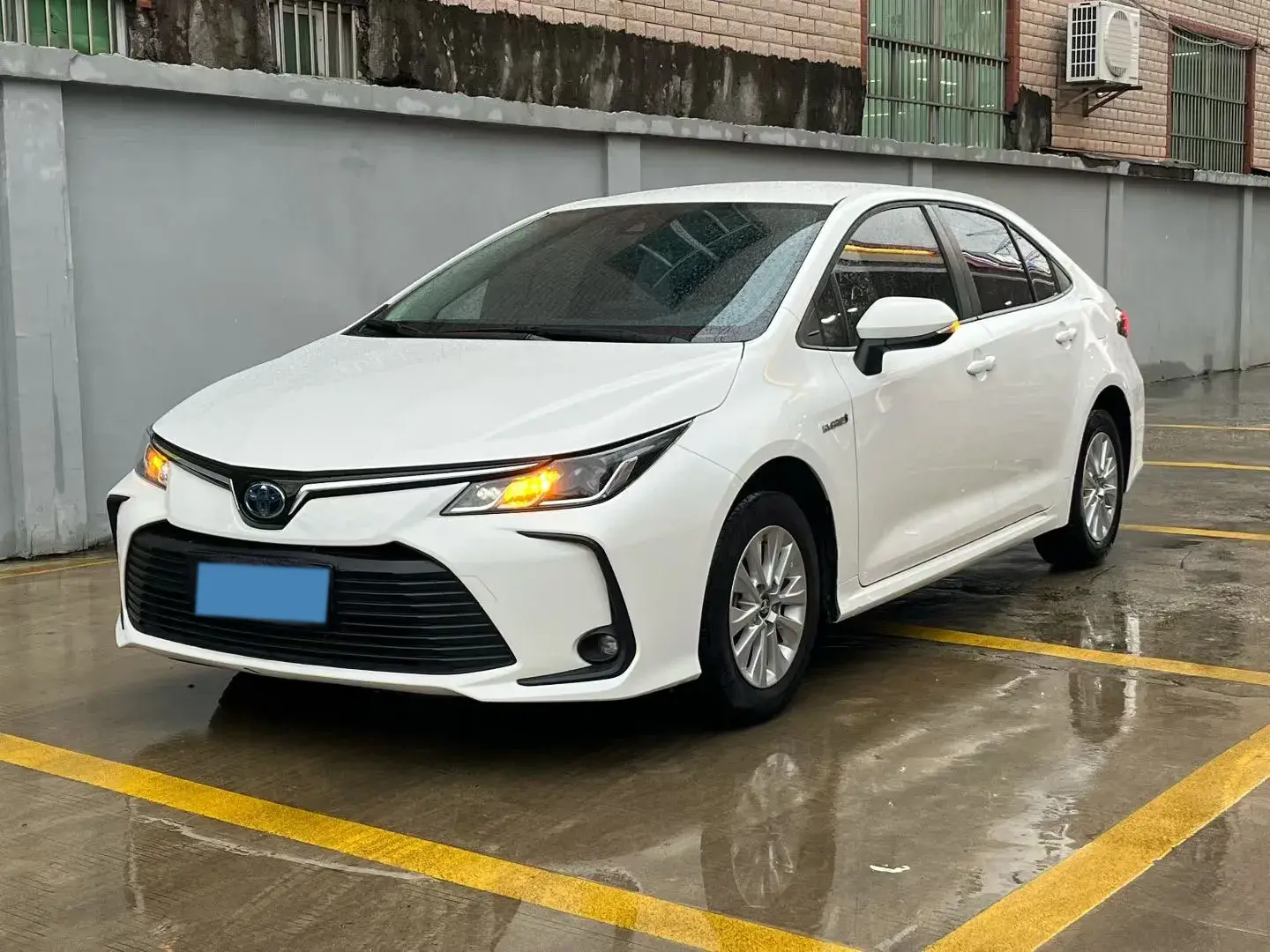2021 TOYOTA COROLLA view 1