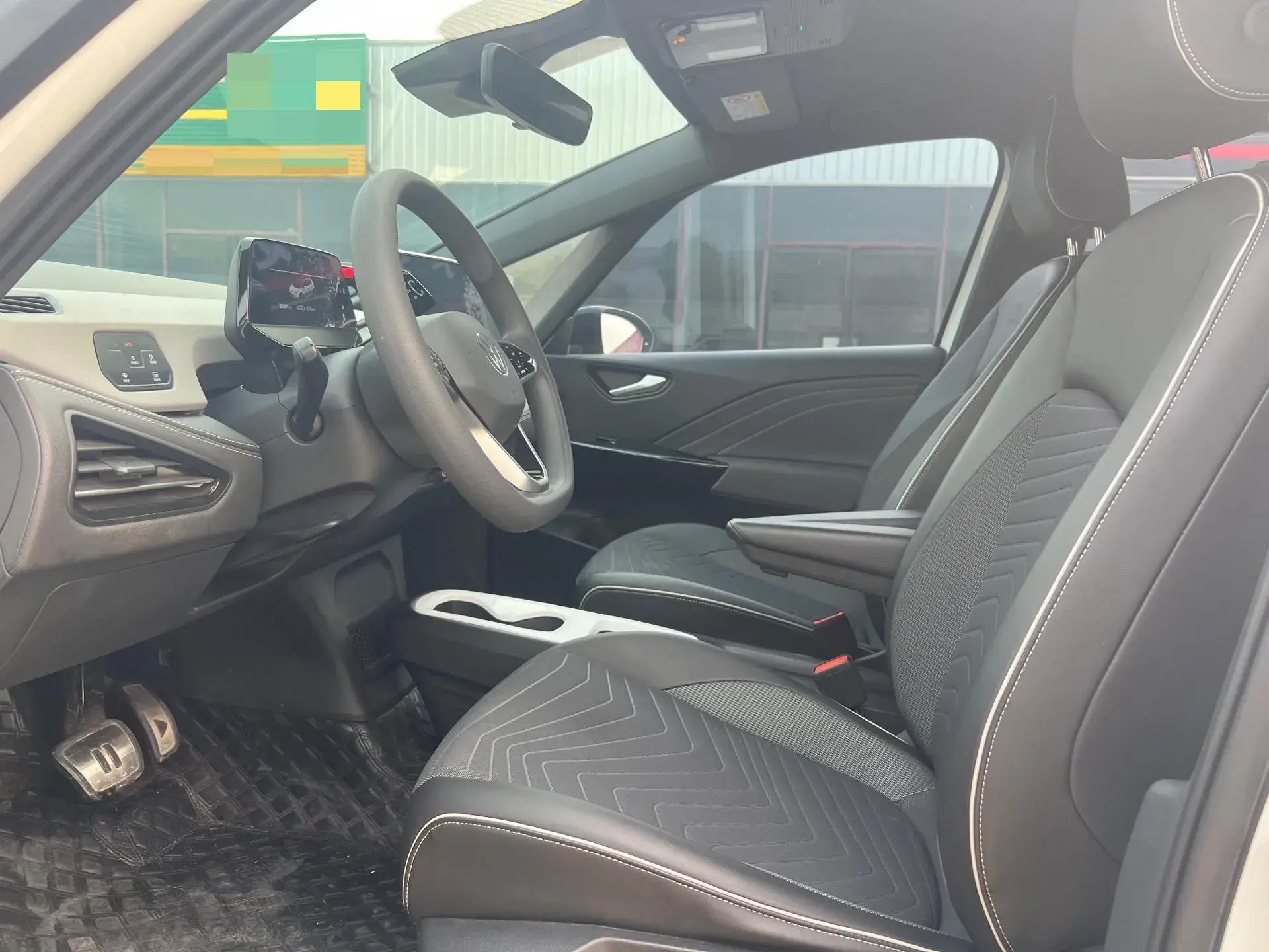 2024 VOLKSWAGEN ID.3 thumbnail 4