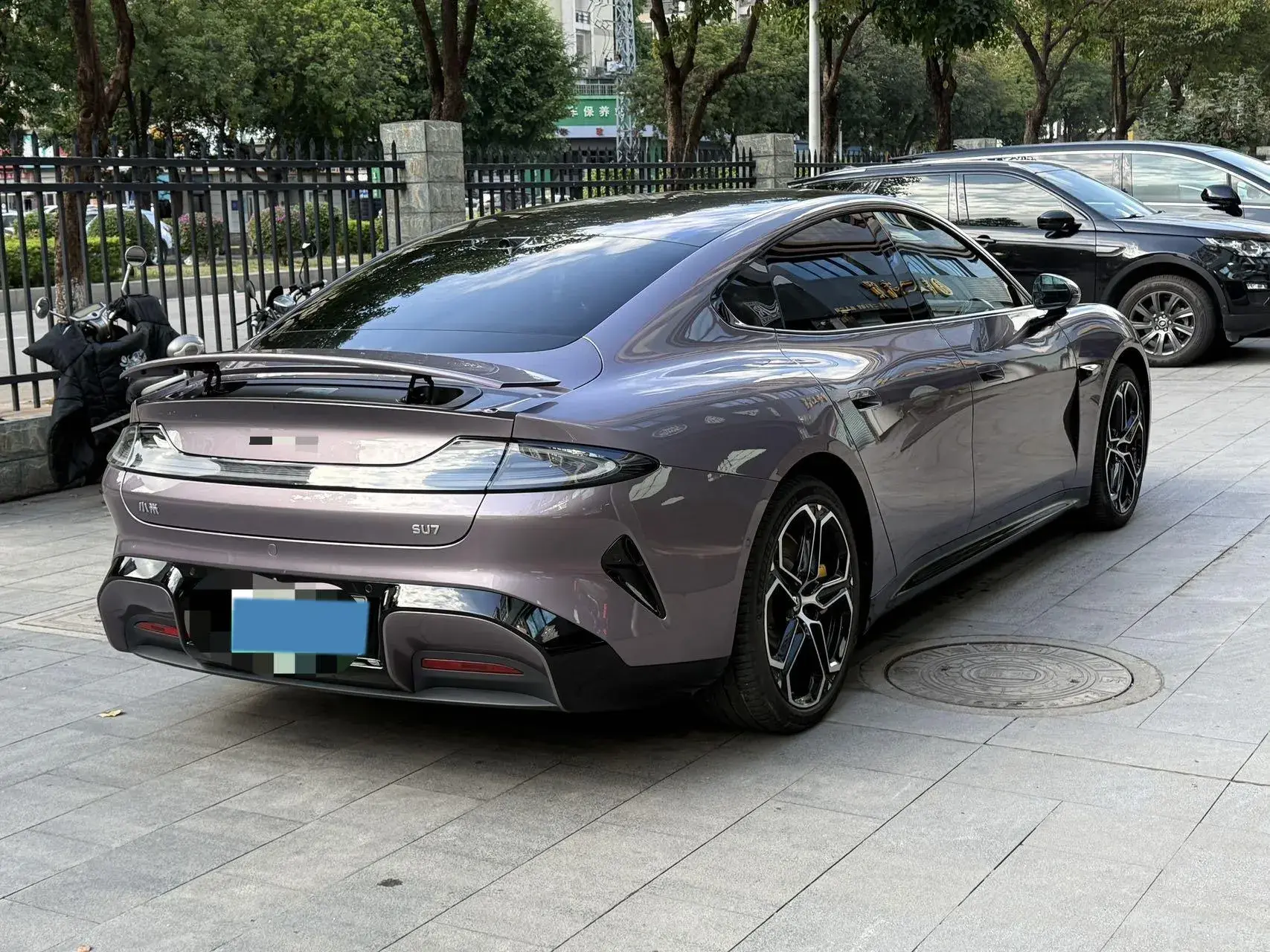 2024 MI SU7 thumbnail 4