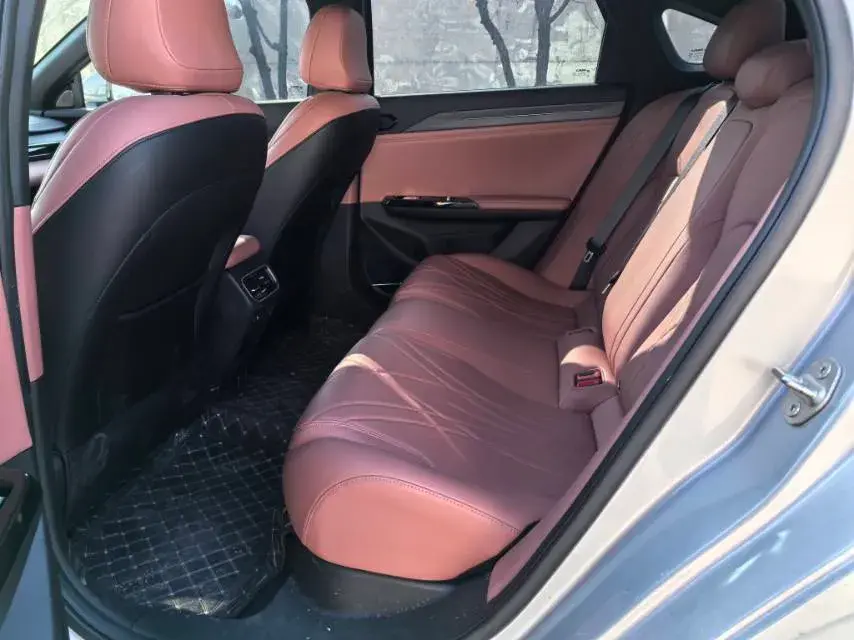 2025 GEELY GALAXY thumbnail 4