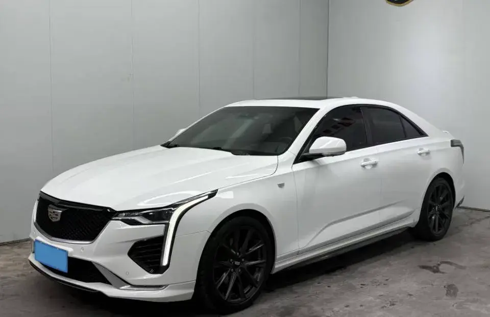 2020 CADILLAC CT4 view 1