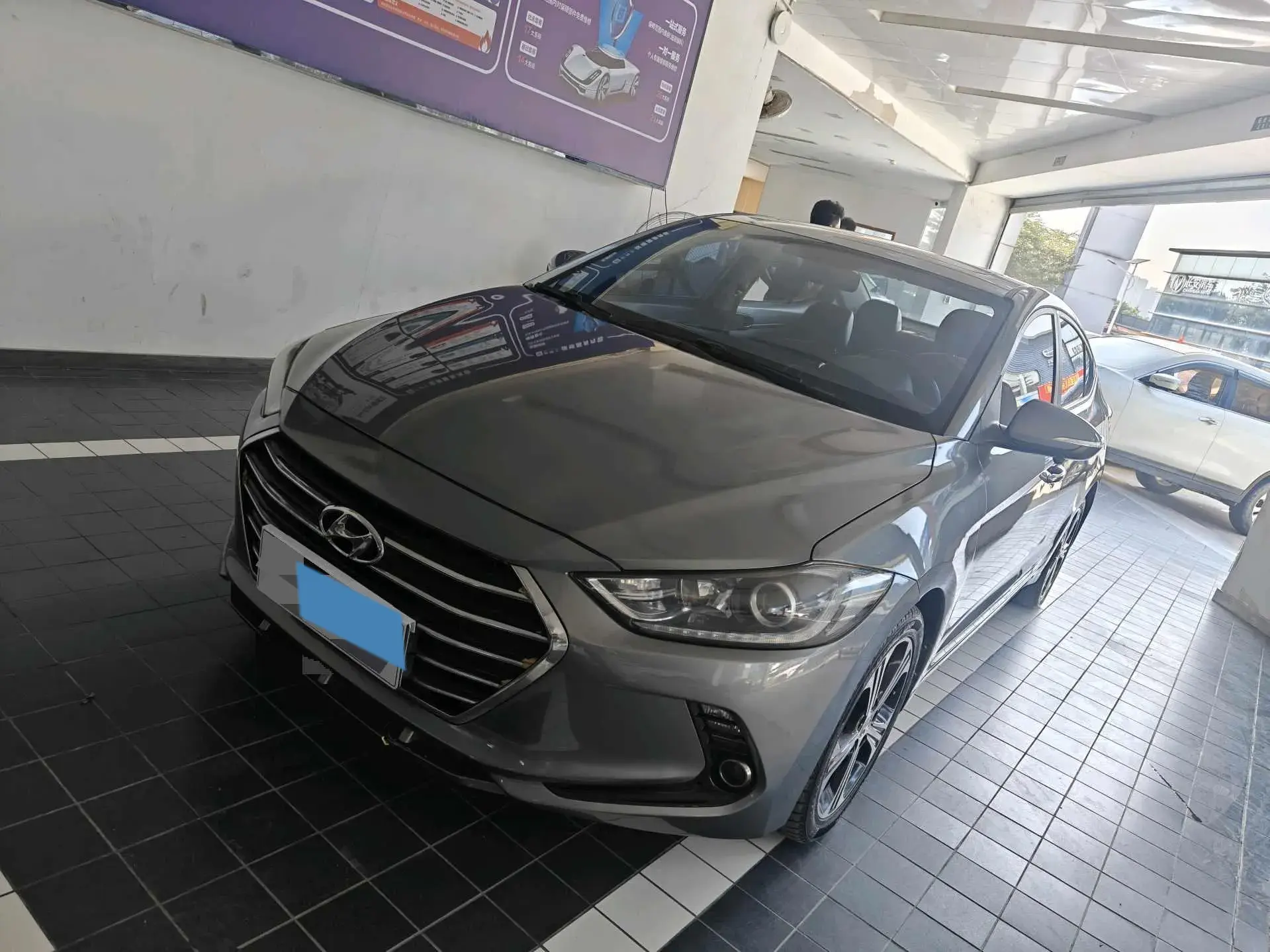 2018 HYUNDAI ELANTRA view 1