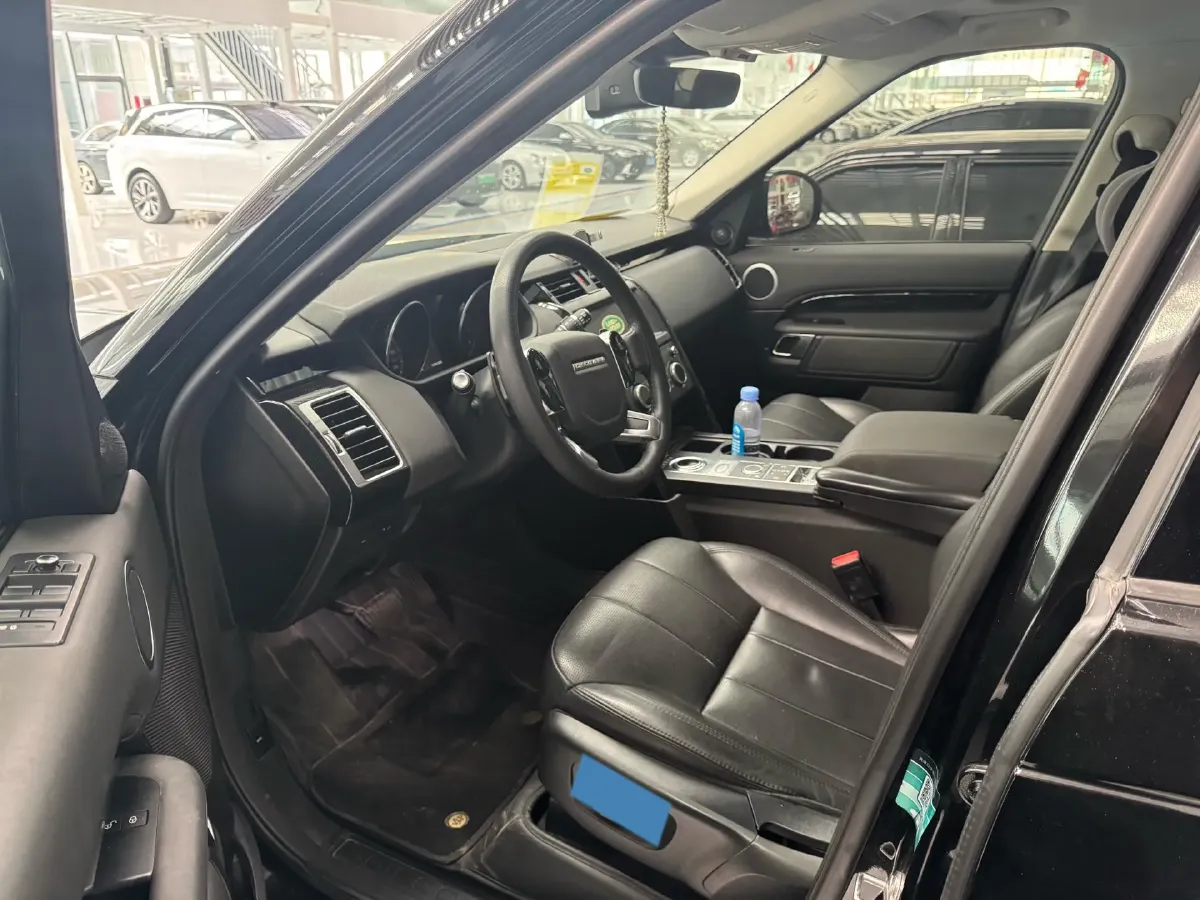 2019 Land Rover Discovery 3.0T 340HP V6 8AT,autocango,china used car exporter,china ev exporter,chinese used car exporter,chinese used ev exporter