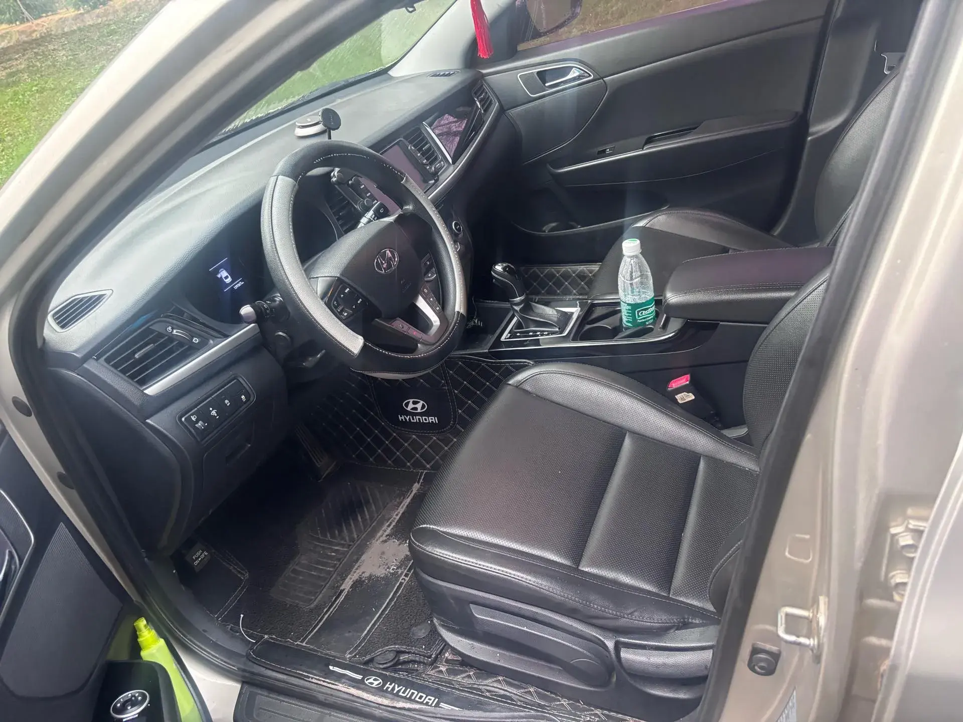 2017 HYUNDAI MISTRA thumbnail 3