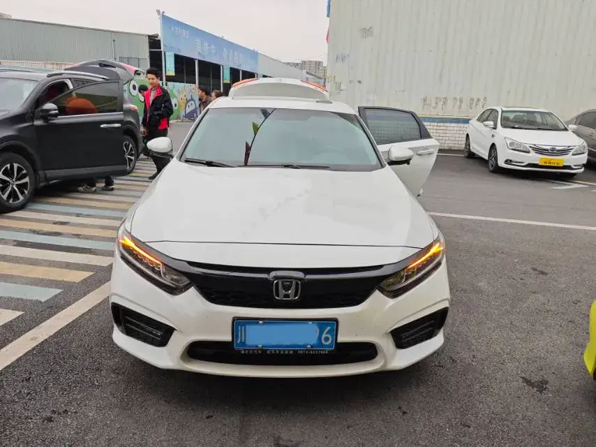 2019 HONDA INSPIRE thumbnail 2