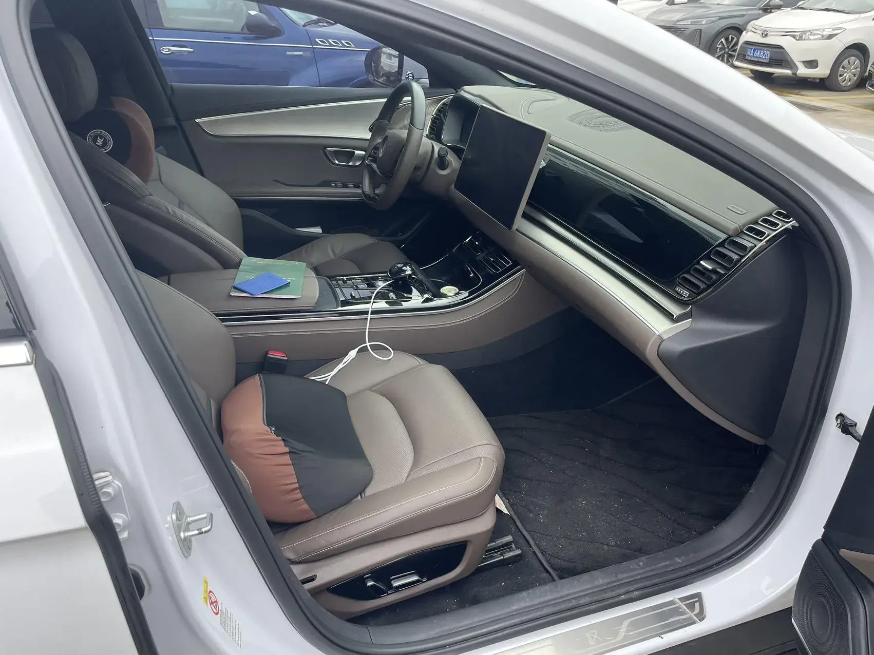 2020 BYD HAN thumbnail 4