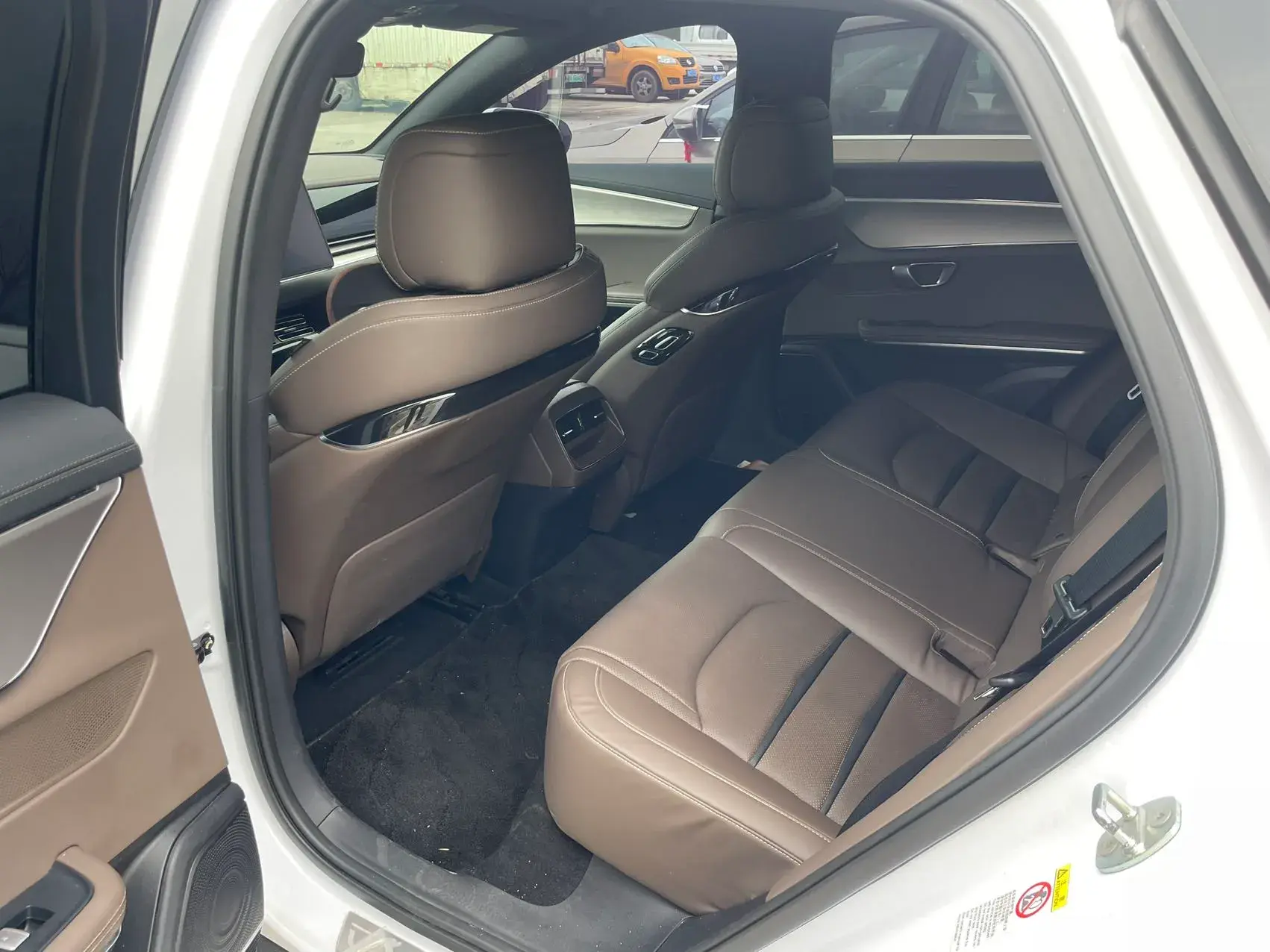 2020 BYD HAN thumbnail 3