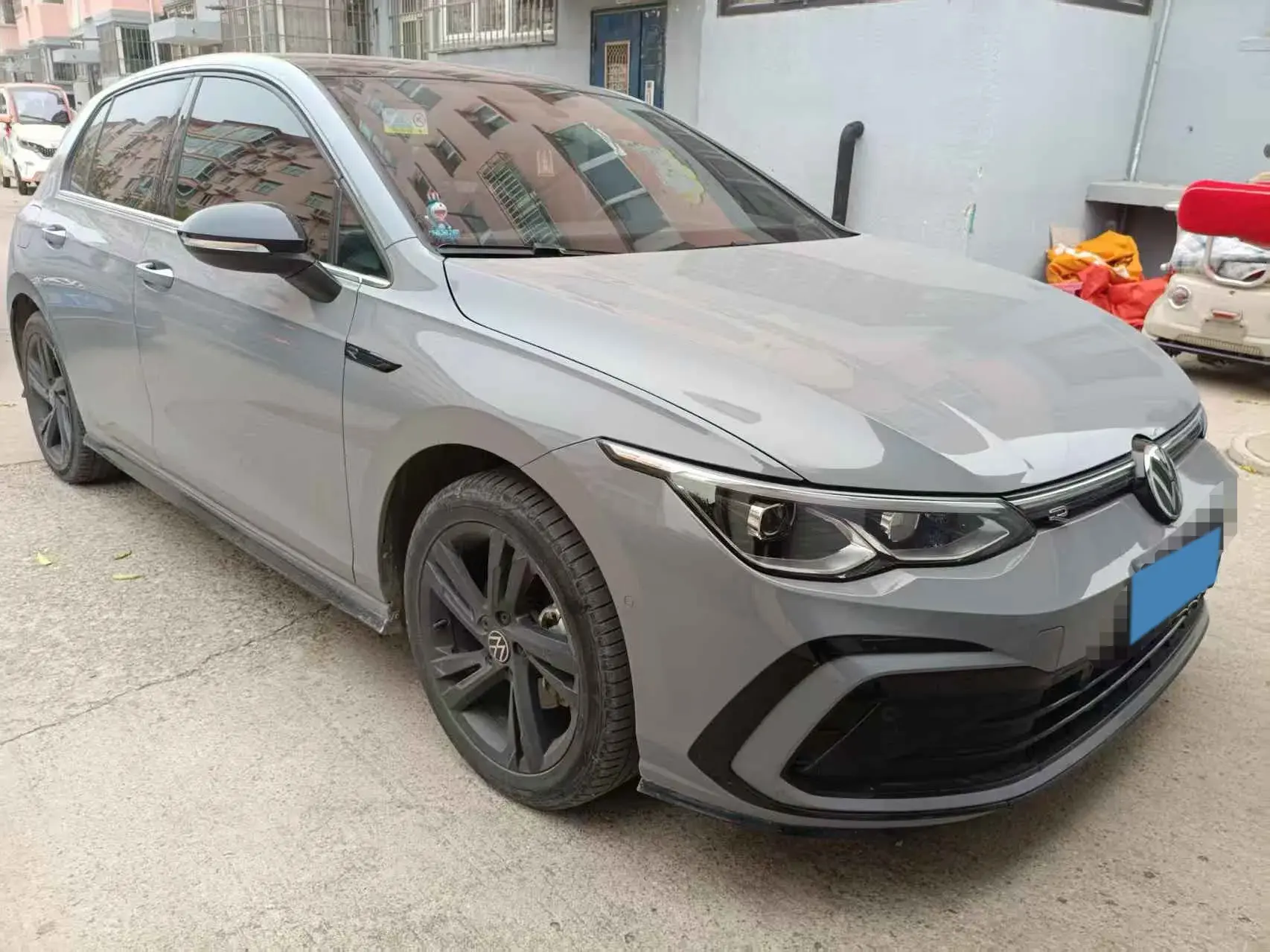 2023 VOLKSWAGEN GOLF thumbnail 2