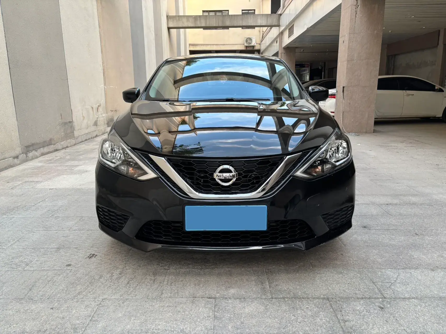 2024 NISSAN SYLPHY thumbnail 2