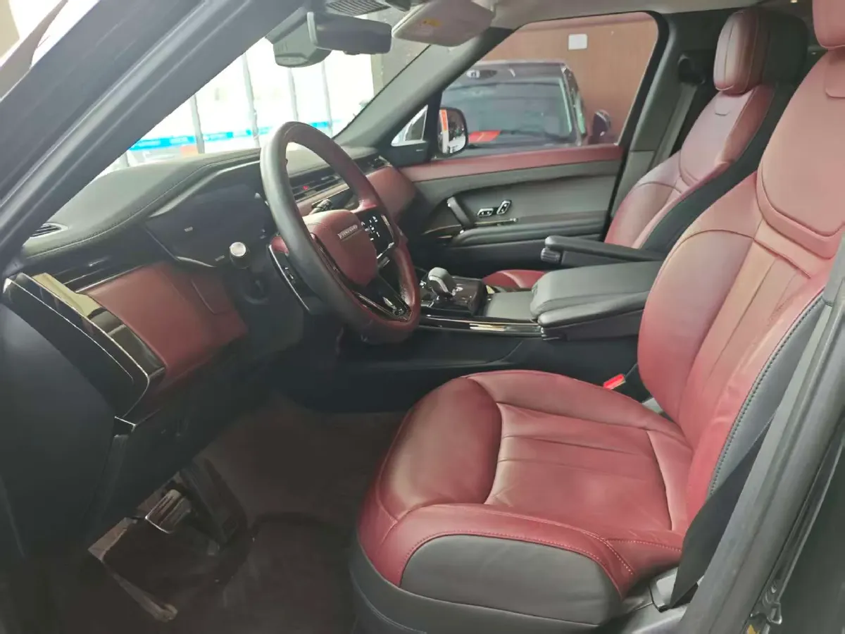 2024 Land Rover Range Rover Sport 3.0T 400HP L6 8AT,autocango,china used car exporter,china ev exporter,chinese used car exporter,chinese used ev exporter