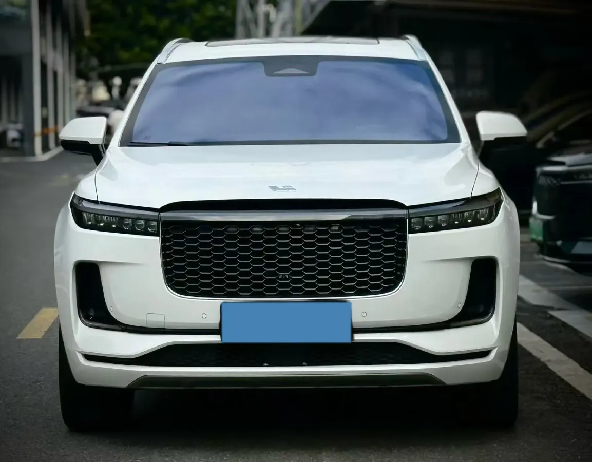 2021 Li ONE Range Extended 131HP REEV 40.5KWH,autocango,china used car exporter,china ev exporter,chinese used car exporter,chinese used ev exporter