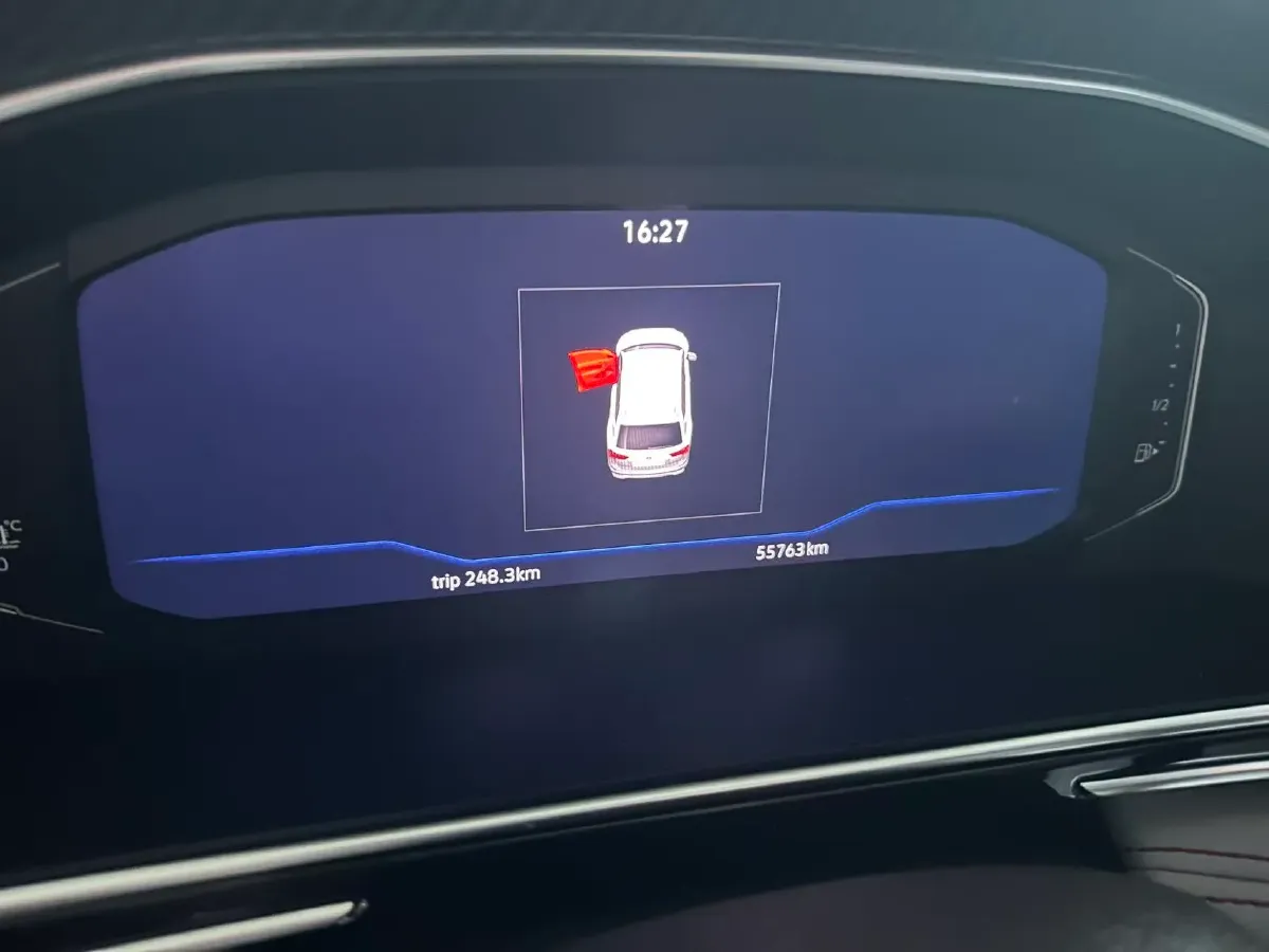 2023 Volkswagen Tiguan L 2.0T 186HP L4 7DCT,autocango,china used car exporter,china ev exporter,chinese used car exporter,chinese used ev exporter