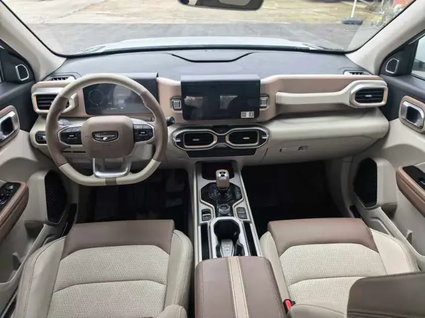 2020 GEELY ICON thumbnail 4