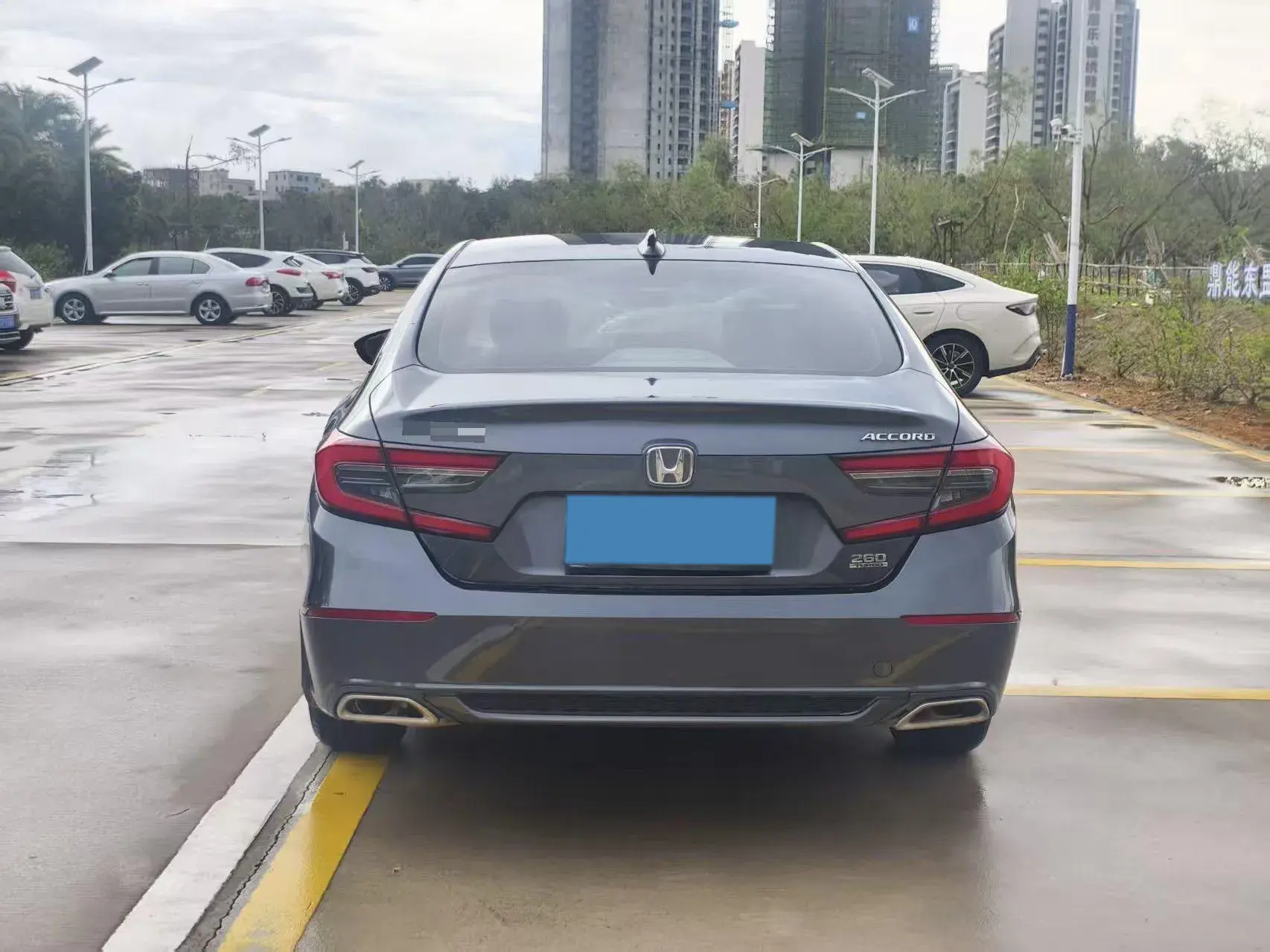 2022 HONDA ACCORD thumbnail 4