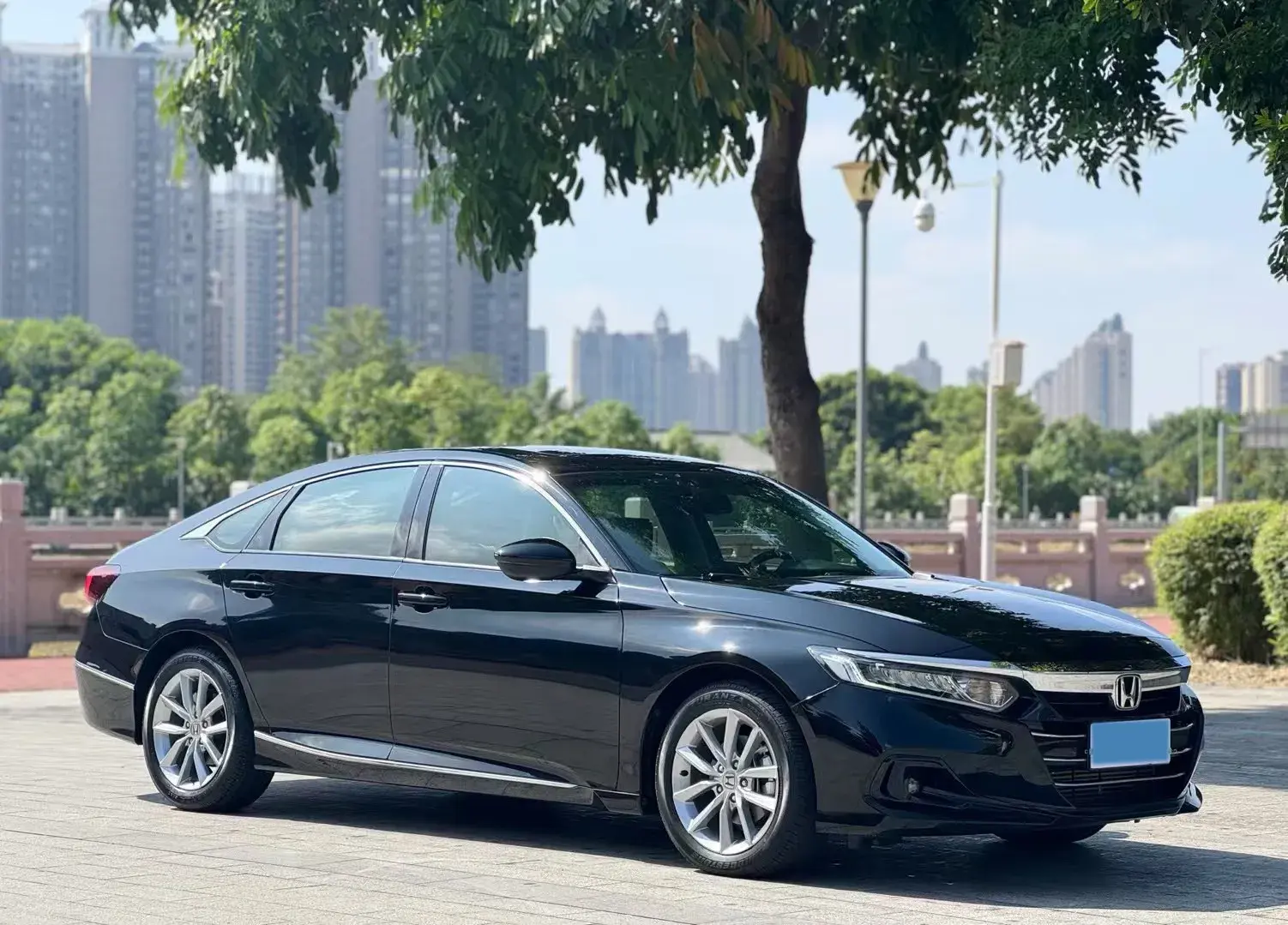 2018 HONDA ACCORD thumbnail 2