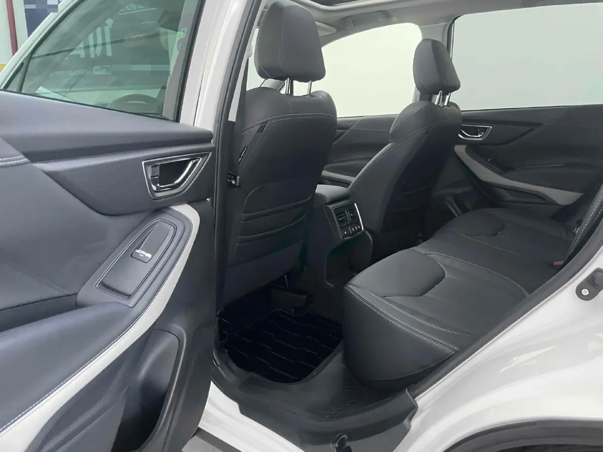 2022 Subaru Forester 2.0L 154HP H4 CVT,autocango,china used car exporter,china ev exporter,chinese used car exporter,chinese used ev exporter