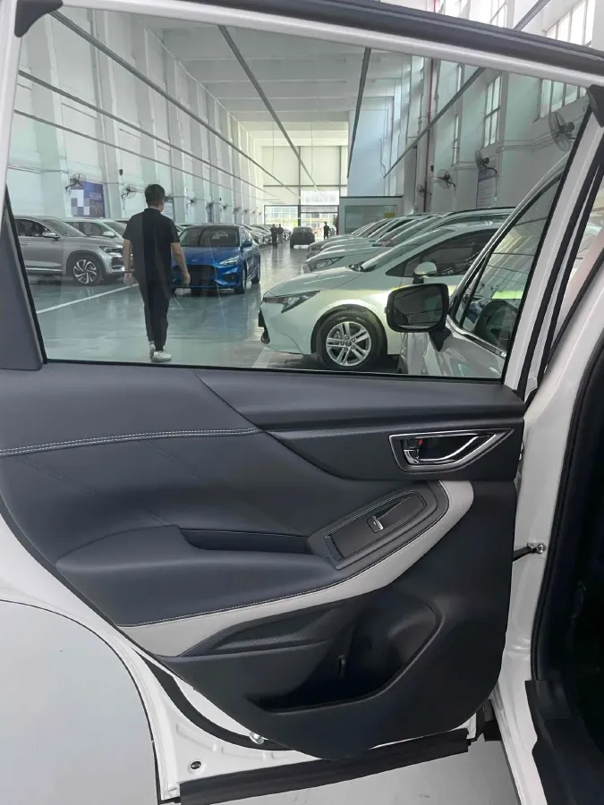 2022 Subaru Forester 2.0L 154HP H4 CVT,autocango,china used car exporter,china ev exporter,chinese used car exporter,chinese used ev exporter