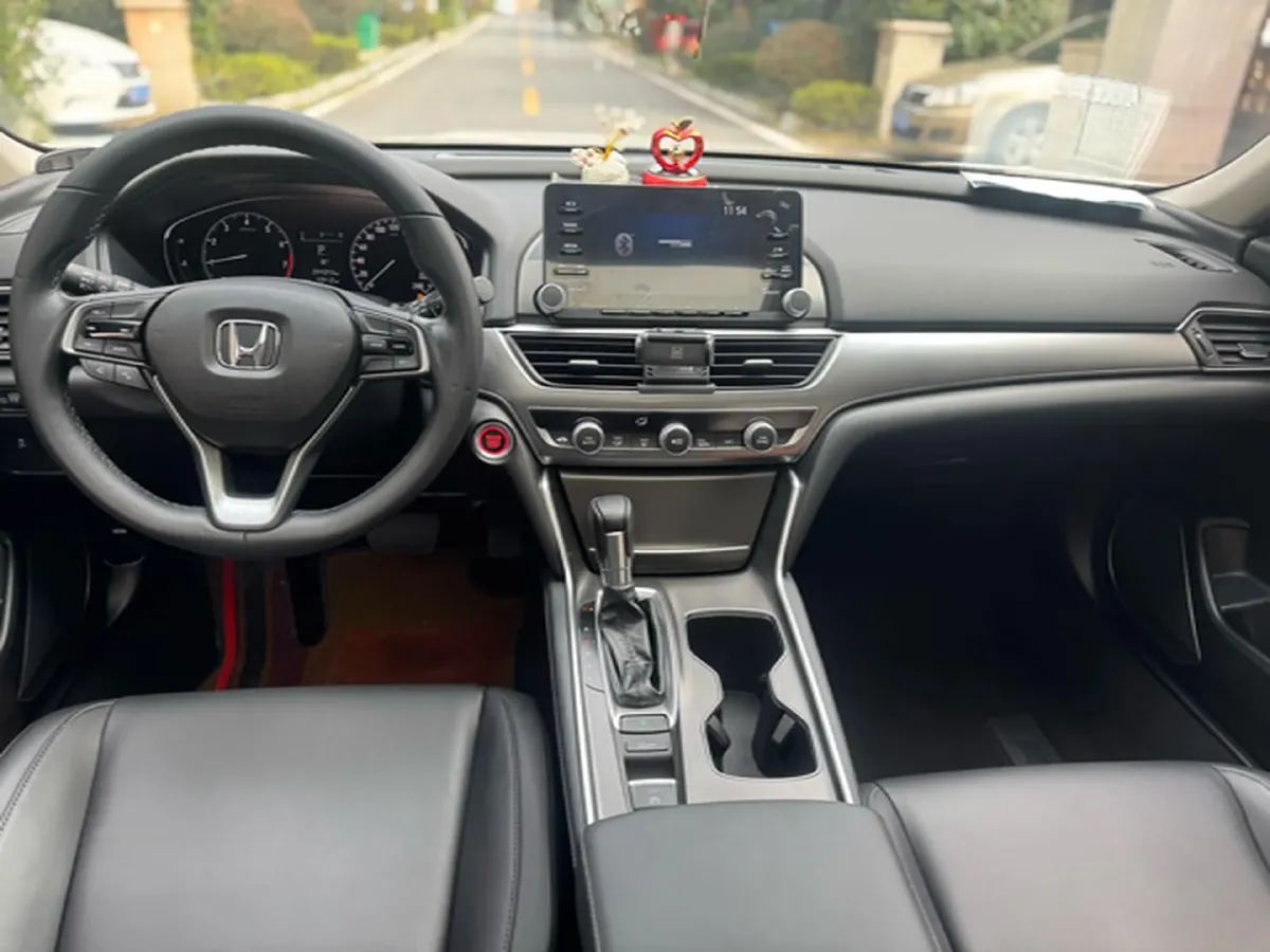2018 Honda Accord 1.5T 194HP L4 CVT,autocango,china used car exporter,china ev exporter,chinese used car exporter,chinese used ev exporter